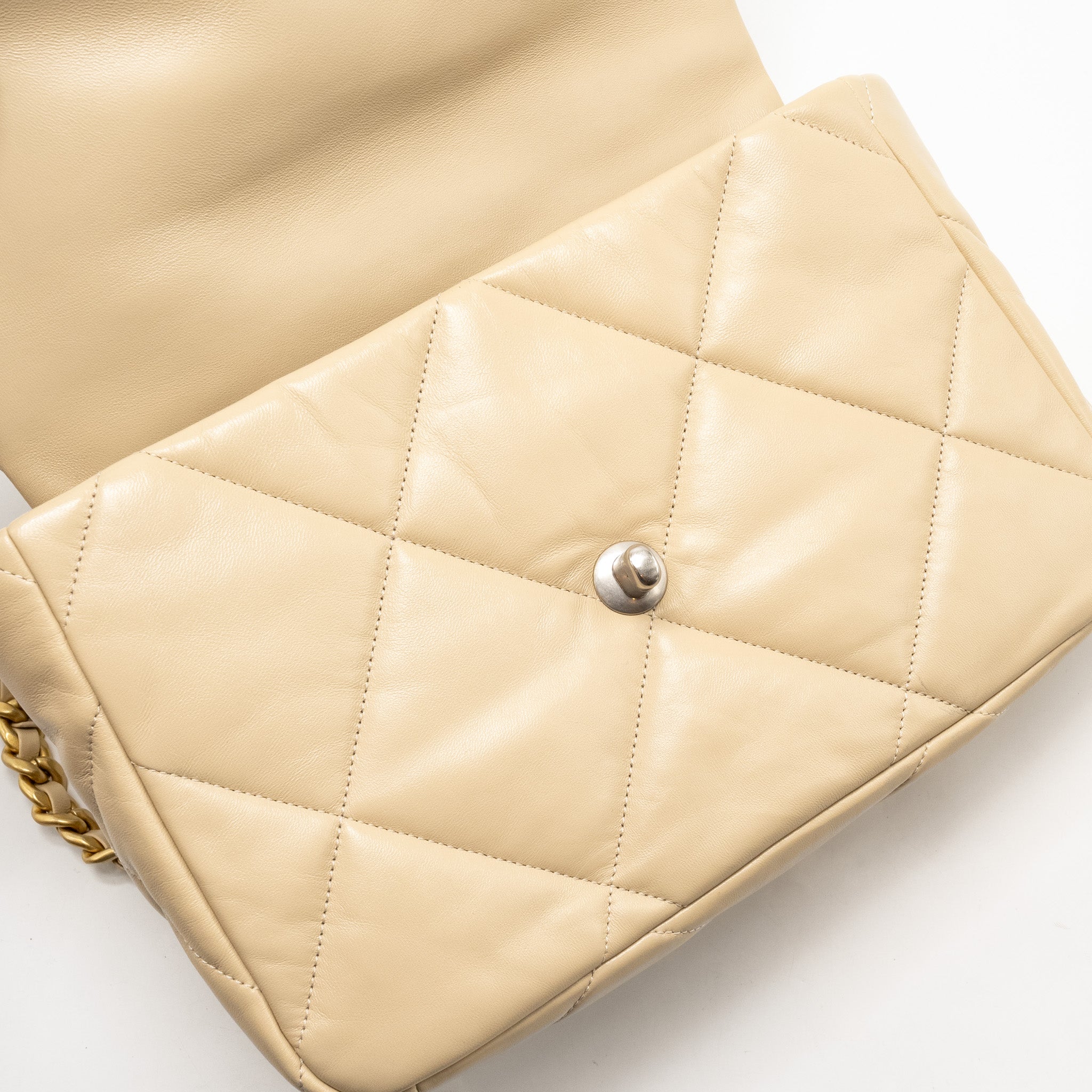 chanel-large-19-bag-lambskin-light-beige-multicolour-hardware-microchip-copy