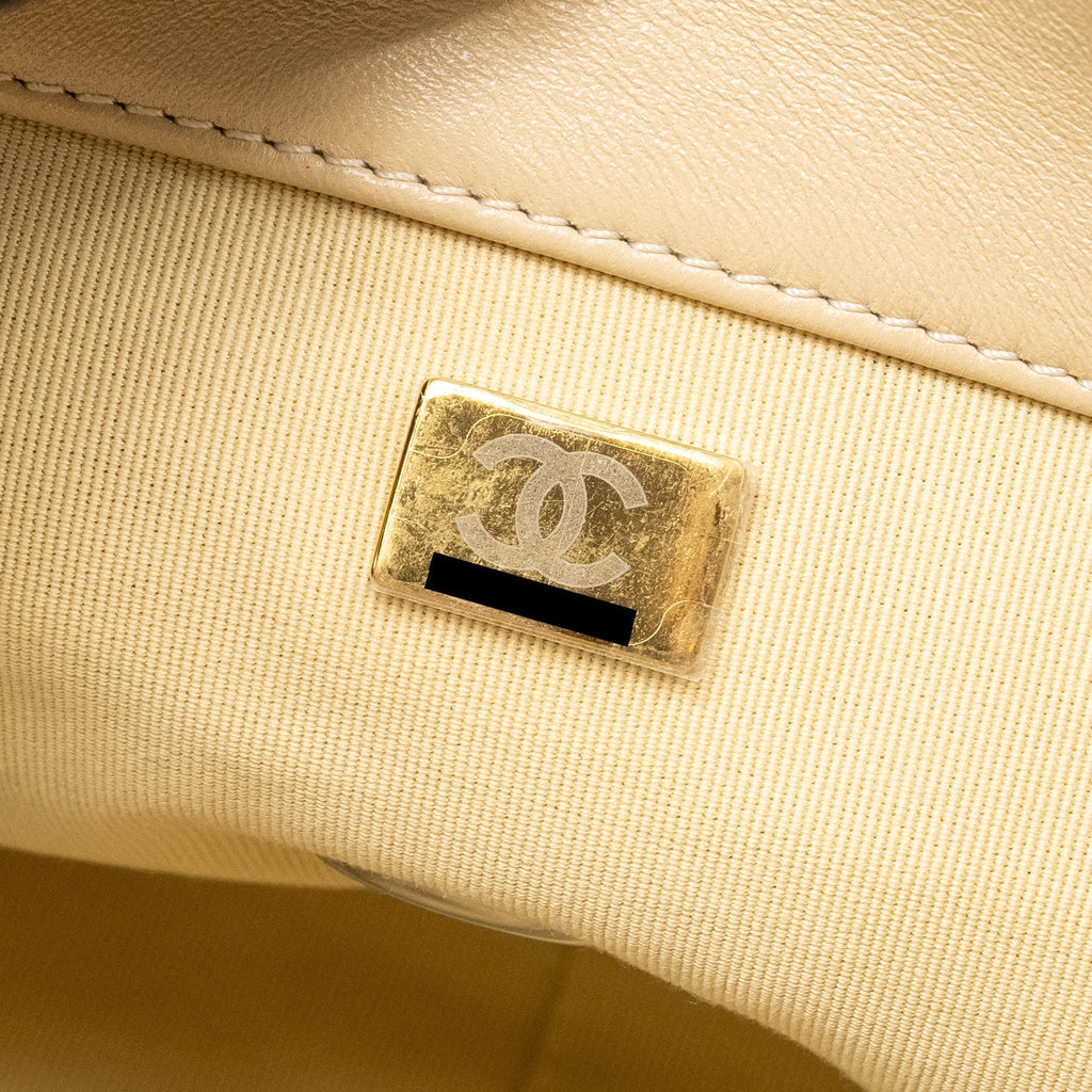 chanel-large-19-bag-lambskin-light-beige-multicolour-hardware-microchip-copy
