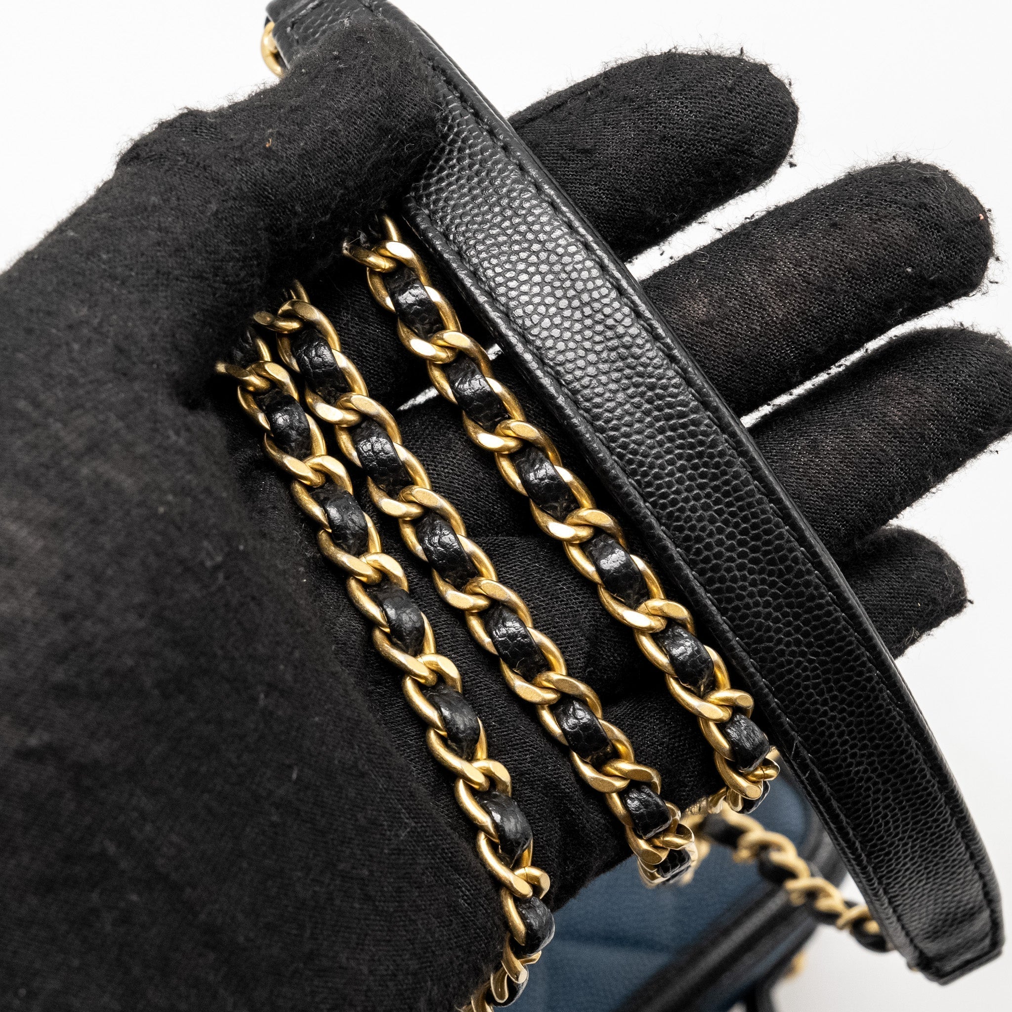 chanel-small-filigree-vanity-camera-bag-caviar-navy-black-ghw