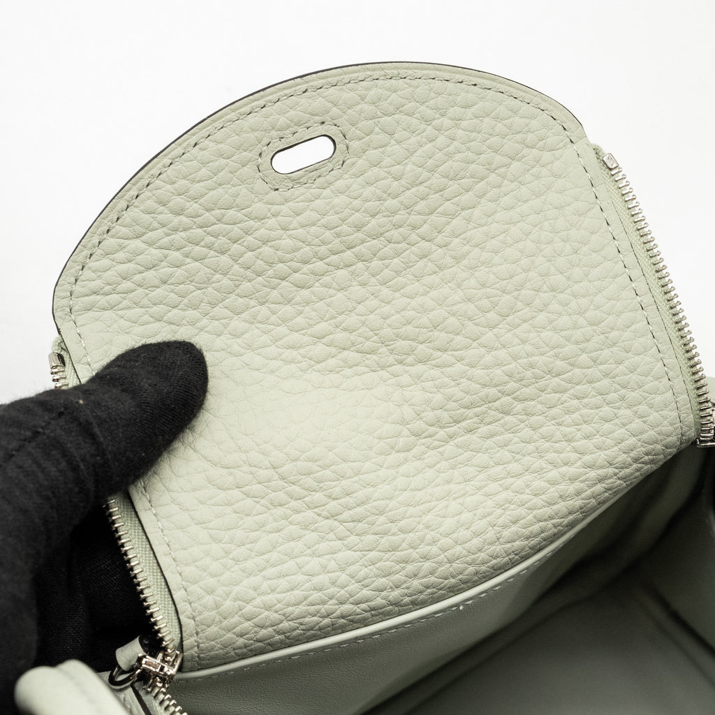 hermes-mini-lindy-clemence-gris-neve-shw-stamp-b-copy