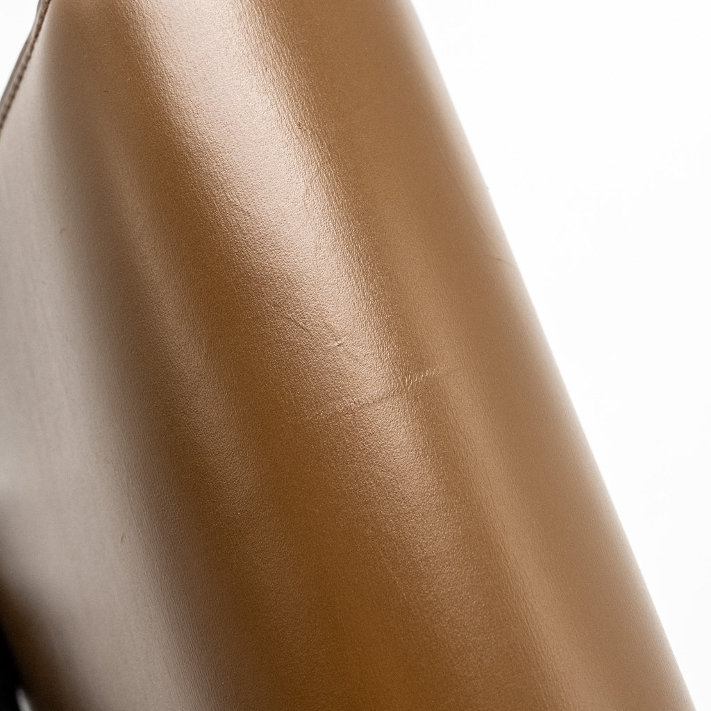 celine-medium-classic-box-calfskin-camel-ghw