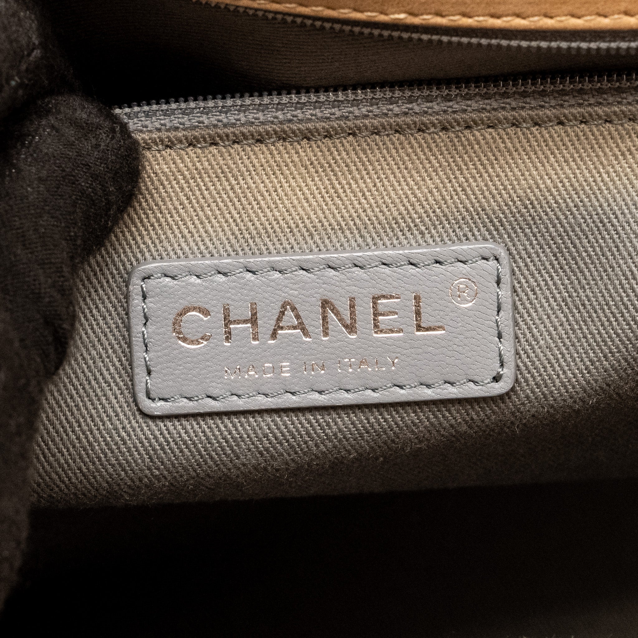 chanel-large-boy-bag-lambskin-beige-ruthenium-hardware