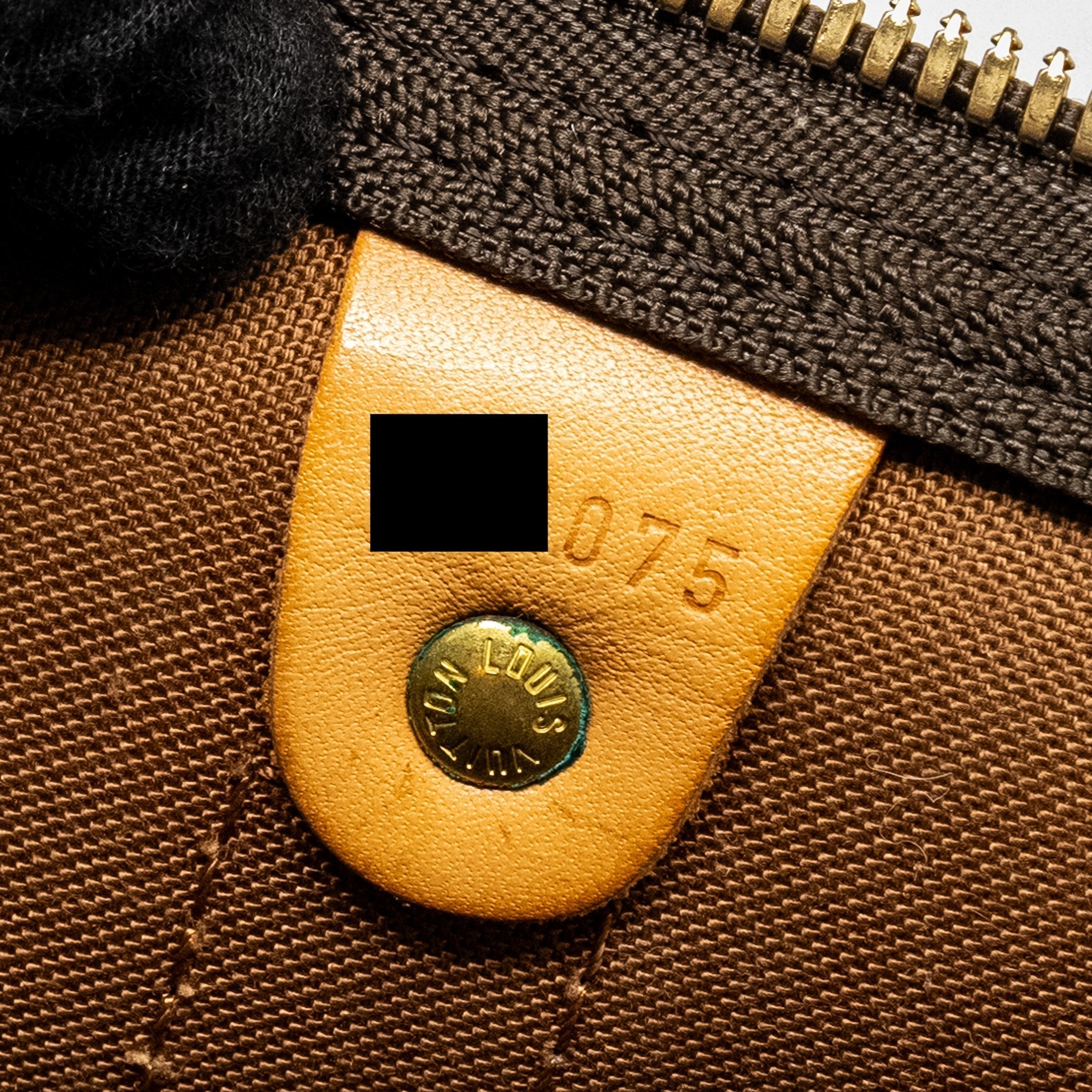 louis-vuitton-keepall-55-monogram-canvas-ghw-1