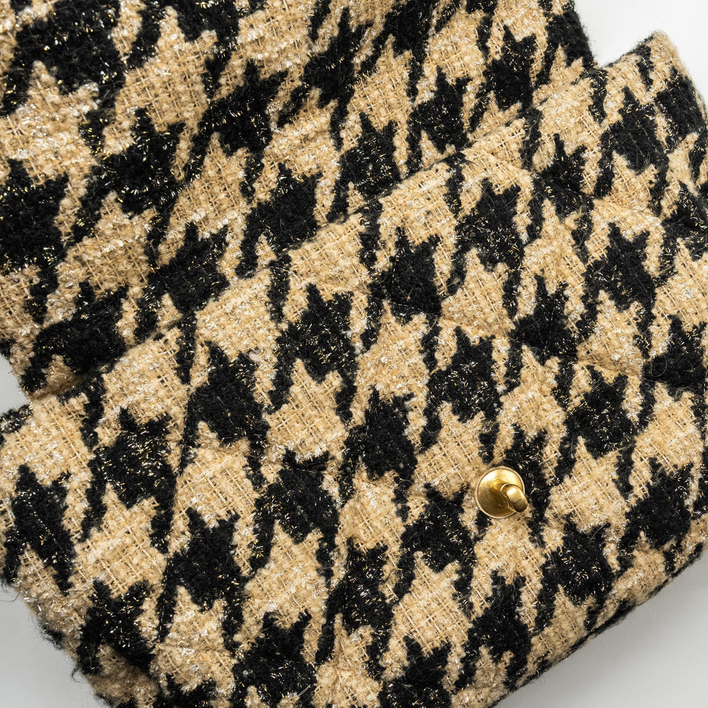 chanel-maxi-19-bag-tweed-beige-black-multicolour-hardware-copy