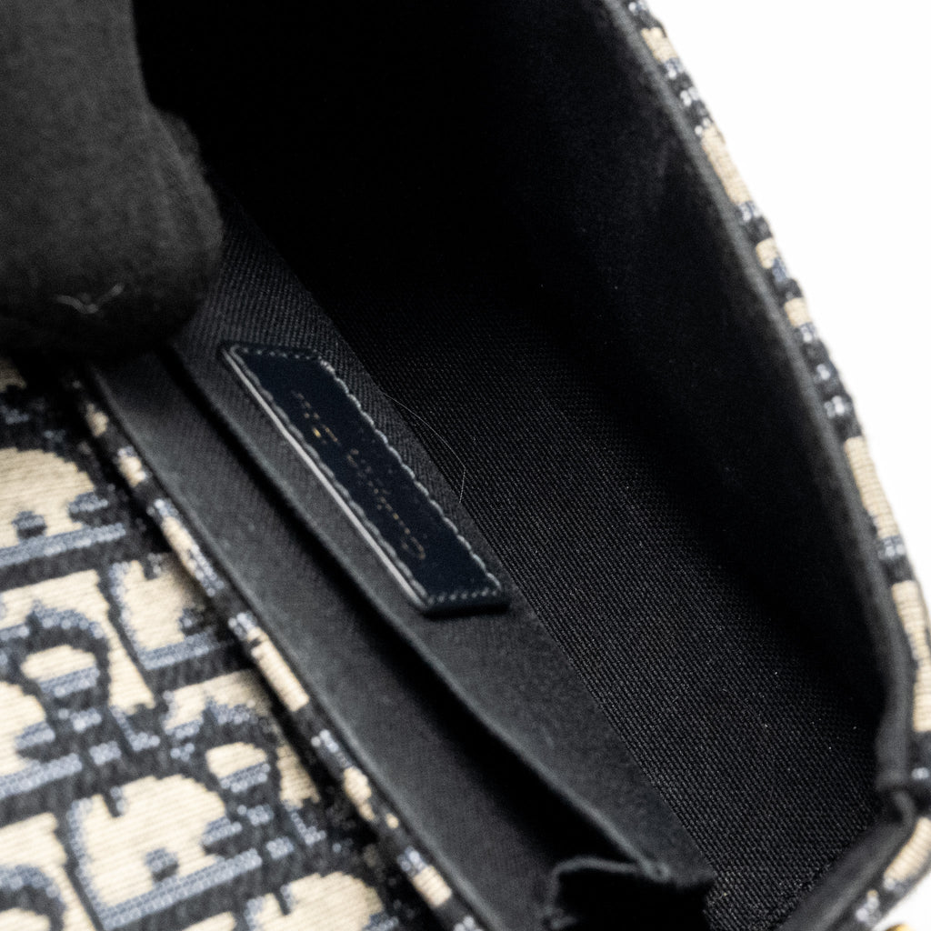 dior-30-montaigne-box-blue-oblique-jacquard-ghw-copy-1