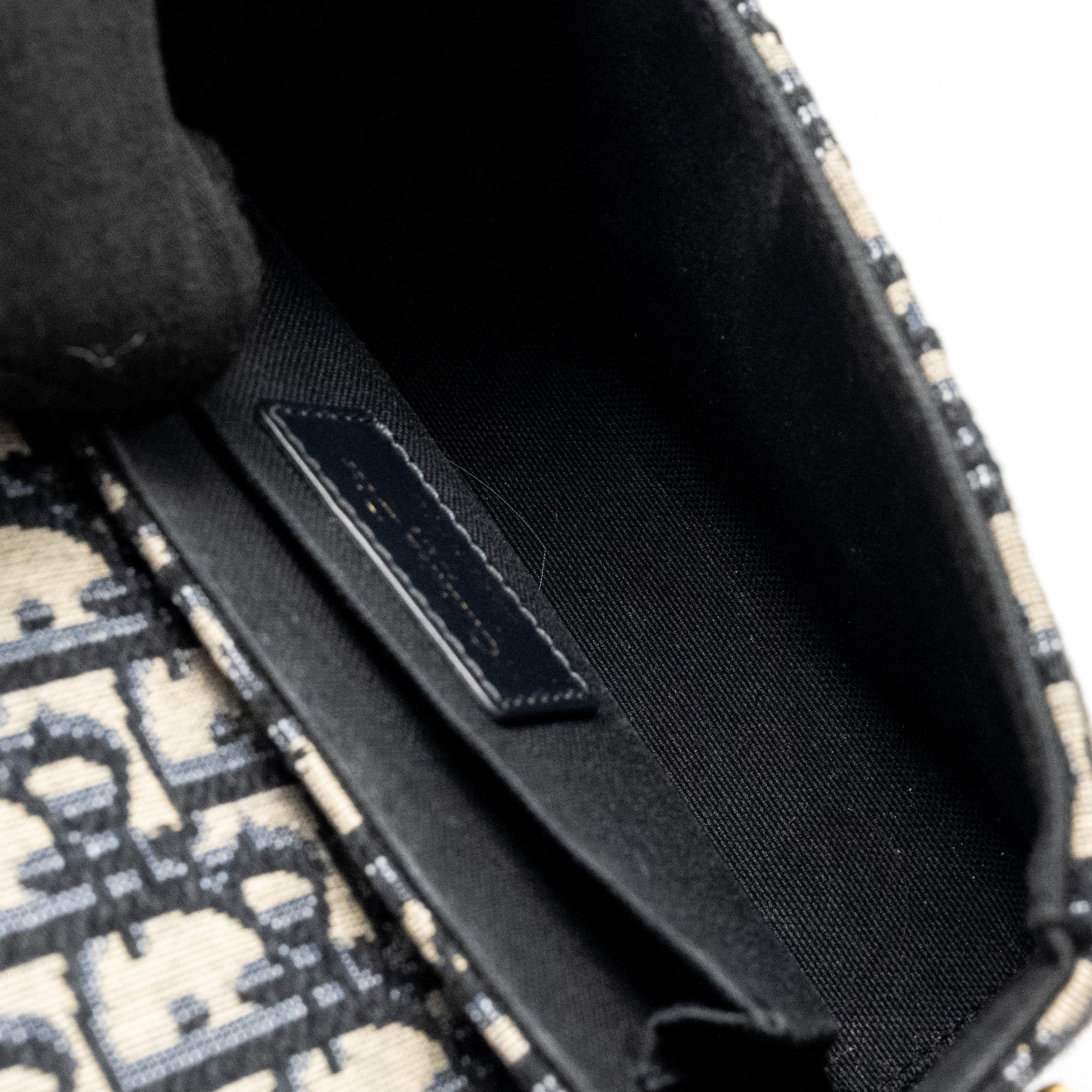 dior-30-montaigne-box-blue-oblique-jacquard-ghw-copy-1