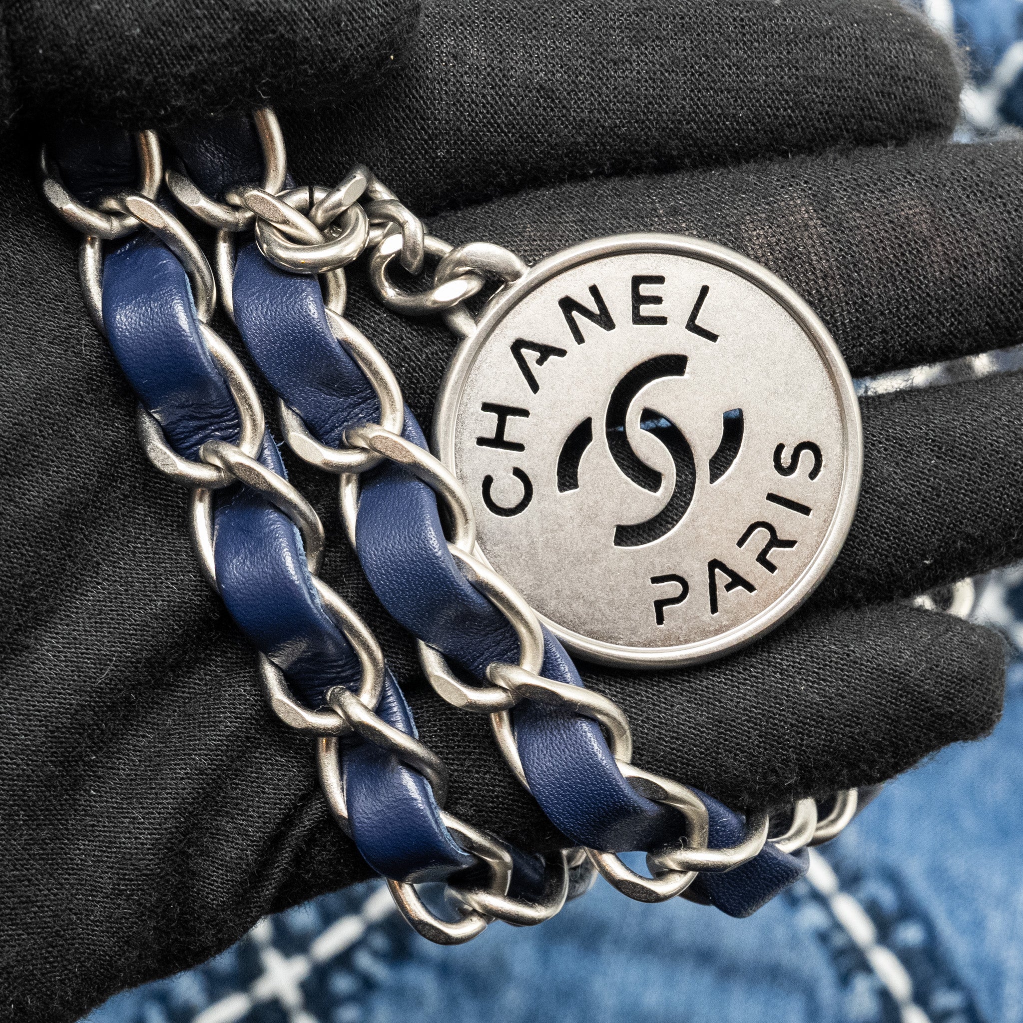 chanel-small-22-bag-denim-blue-white-shw-microchip