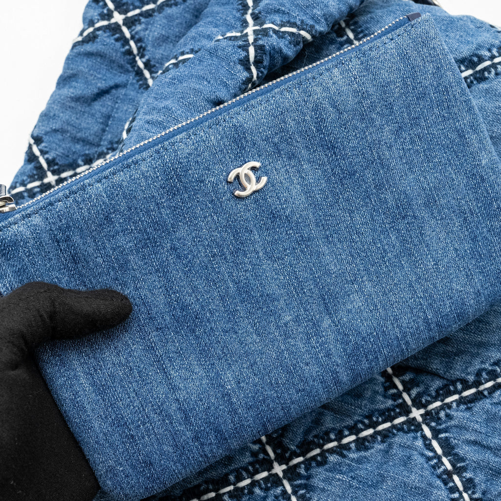chanel-small-22-bag-denim-blue-white-shw-microchip