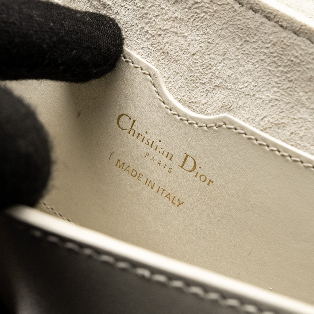 dior-bobby-east-west-bag-calfskin-white-ghw