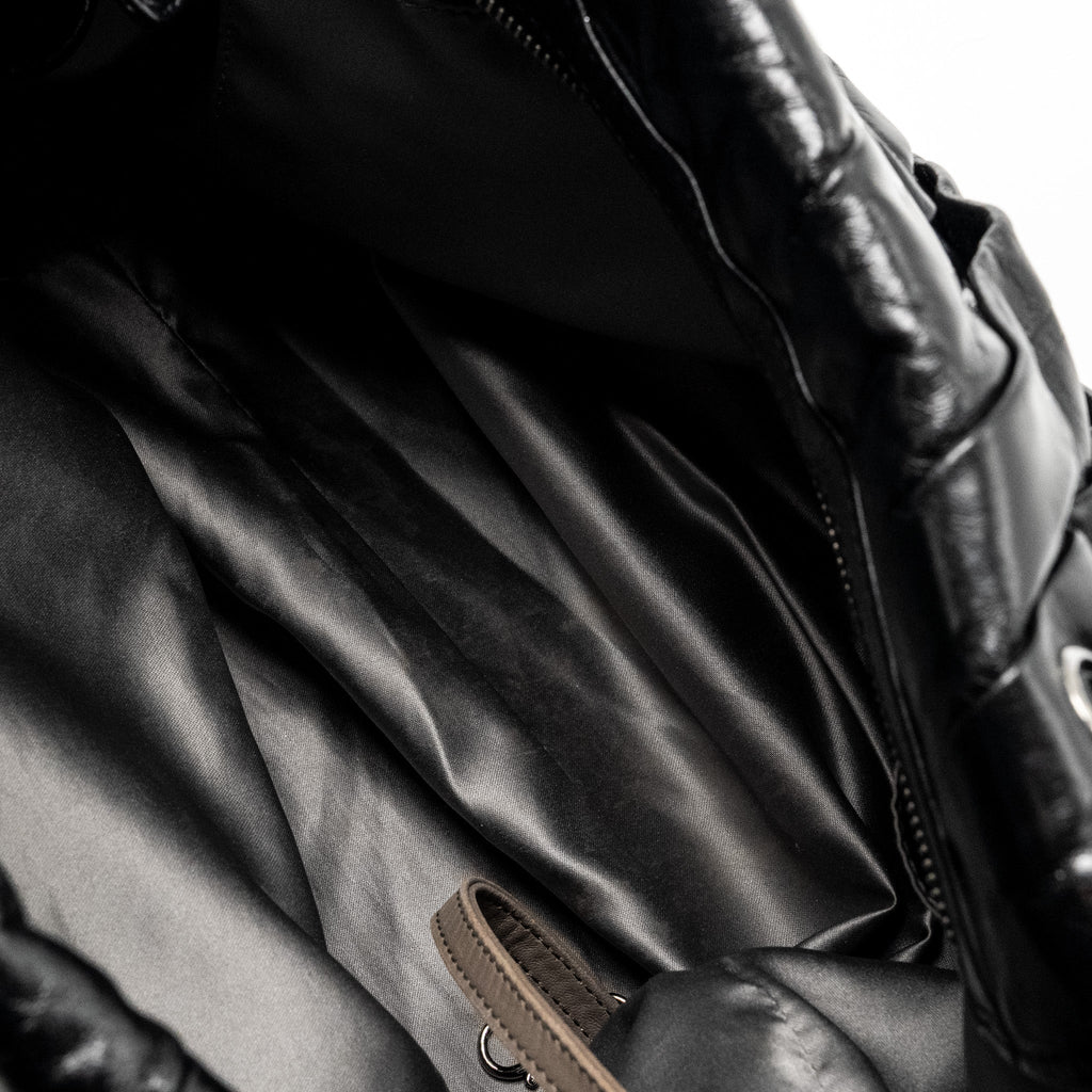 chanel-tote-bag-black