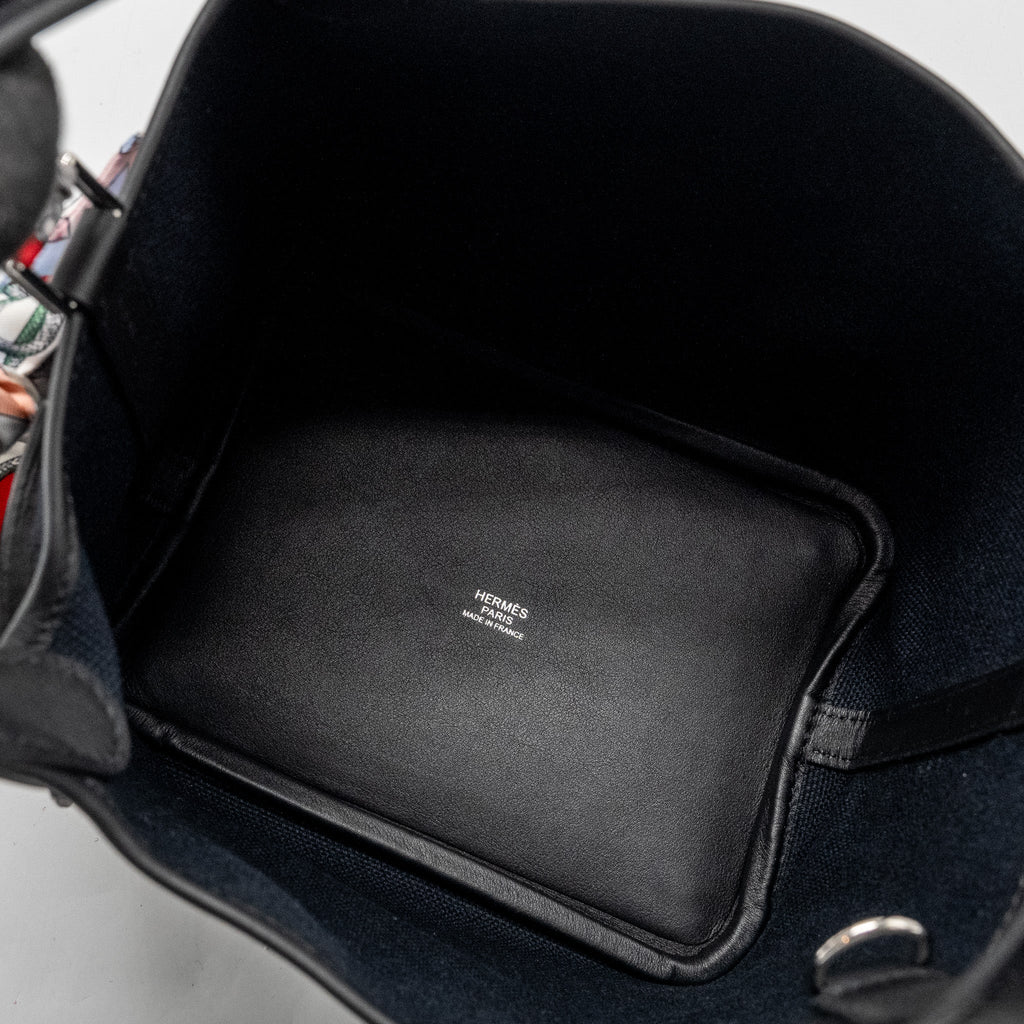 hermes-cargo-picotin-18-lock-bag-canvas-swift-bleu-marine-black-shw-stamp-u-copy
