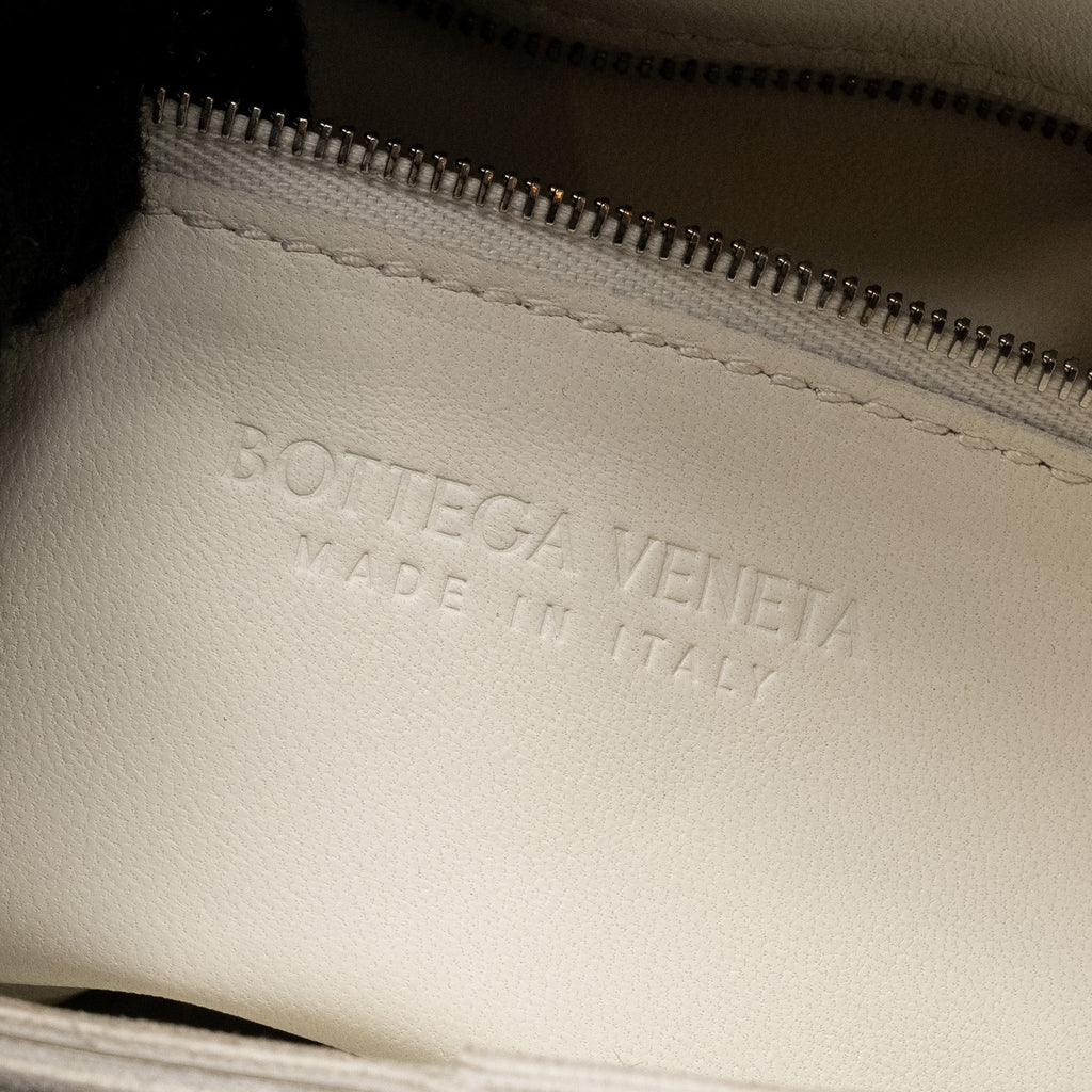 bottega-veneta-small-cassette-bag-lambskin-white-shw