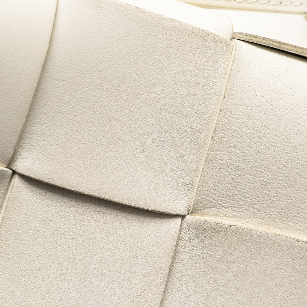 bottega-veneta-small-cassette-bag-lambskin-white-shw