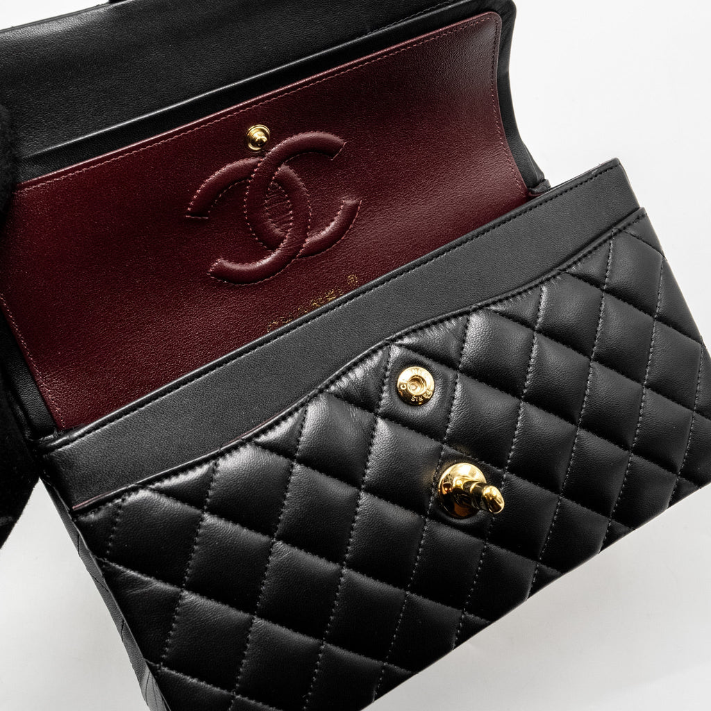 chanel-small-classic-double-flap-bag-lambskin-black-ghwmicrochip