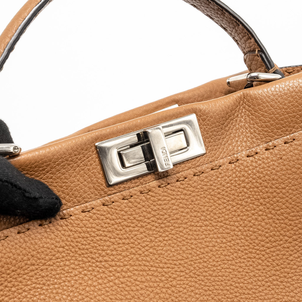 fendi-medium-peekaboo-tote-bag-grained-calfskin-caramel-shw-2