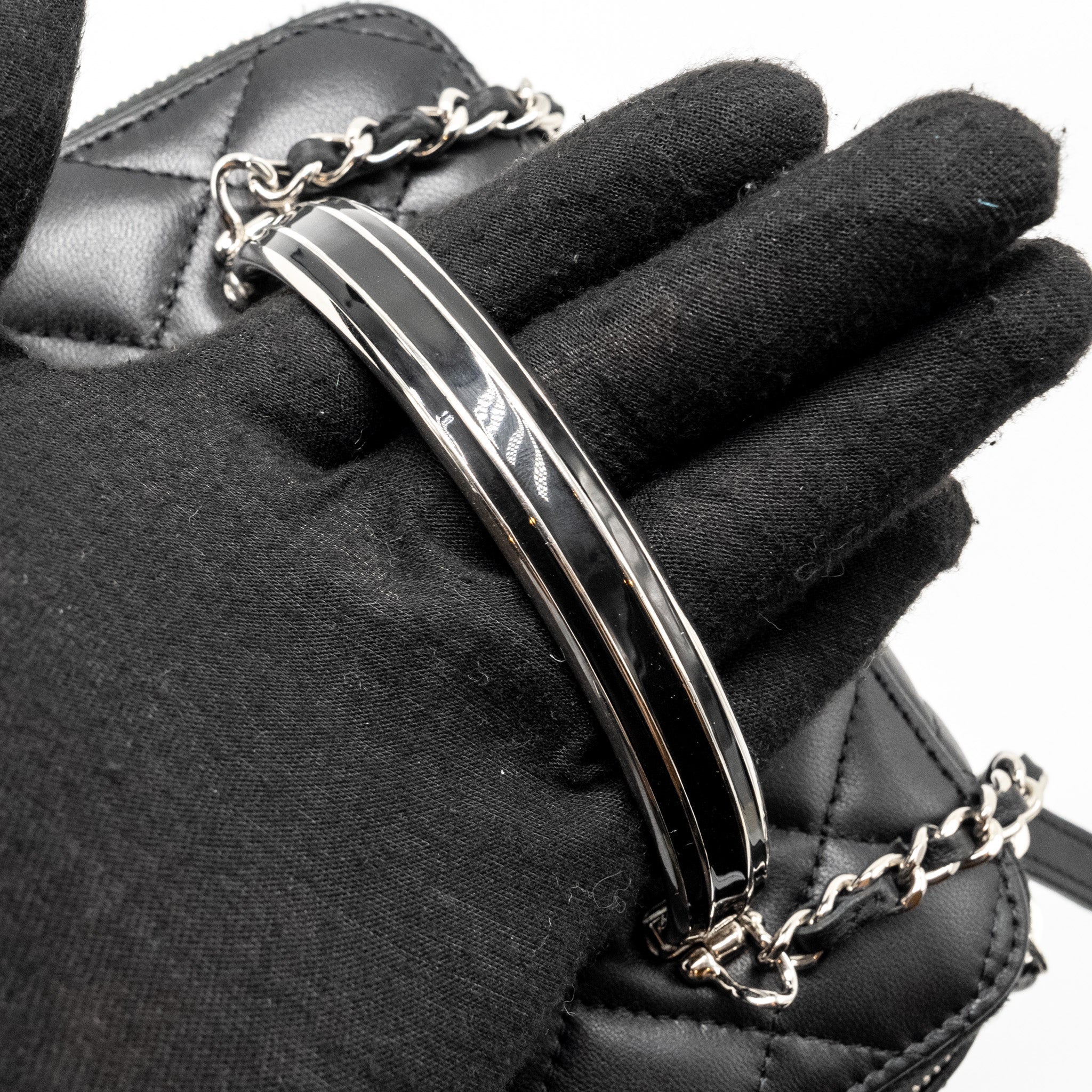 chanel-top-handle-long-vanity-case-lambskin-black-shw-microchip-copy