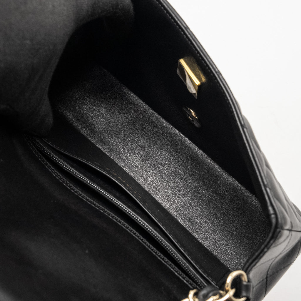 chanel-mini-rectangular-flap-bag-lambskin-black-lghwmicrochip-1