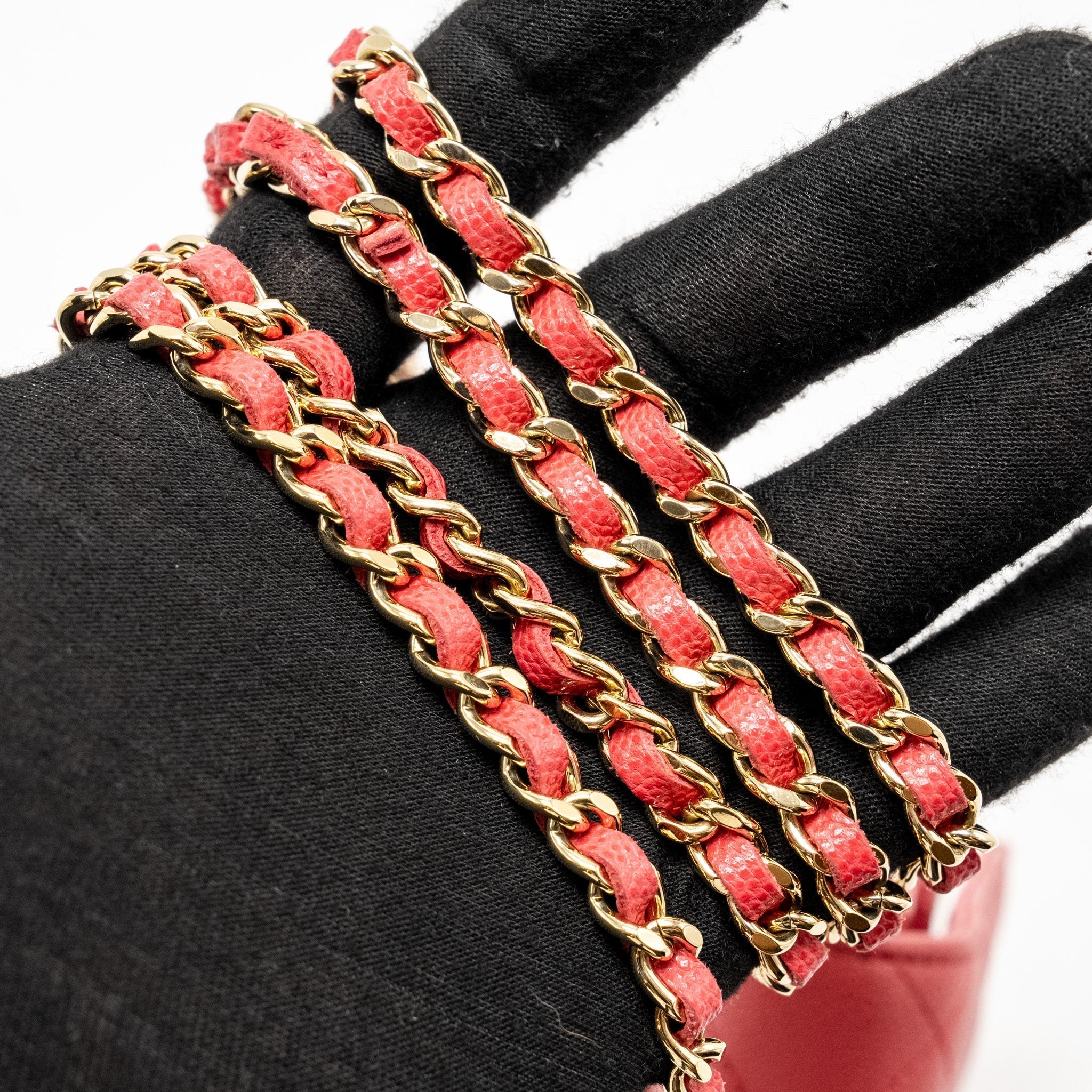 chanel-classic-wallet-on-chain-caviar-pink-ghw-copy
