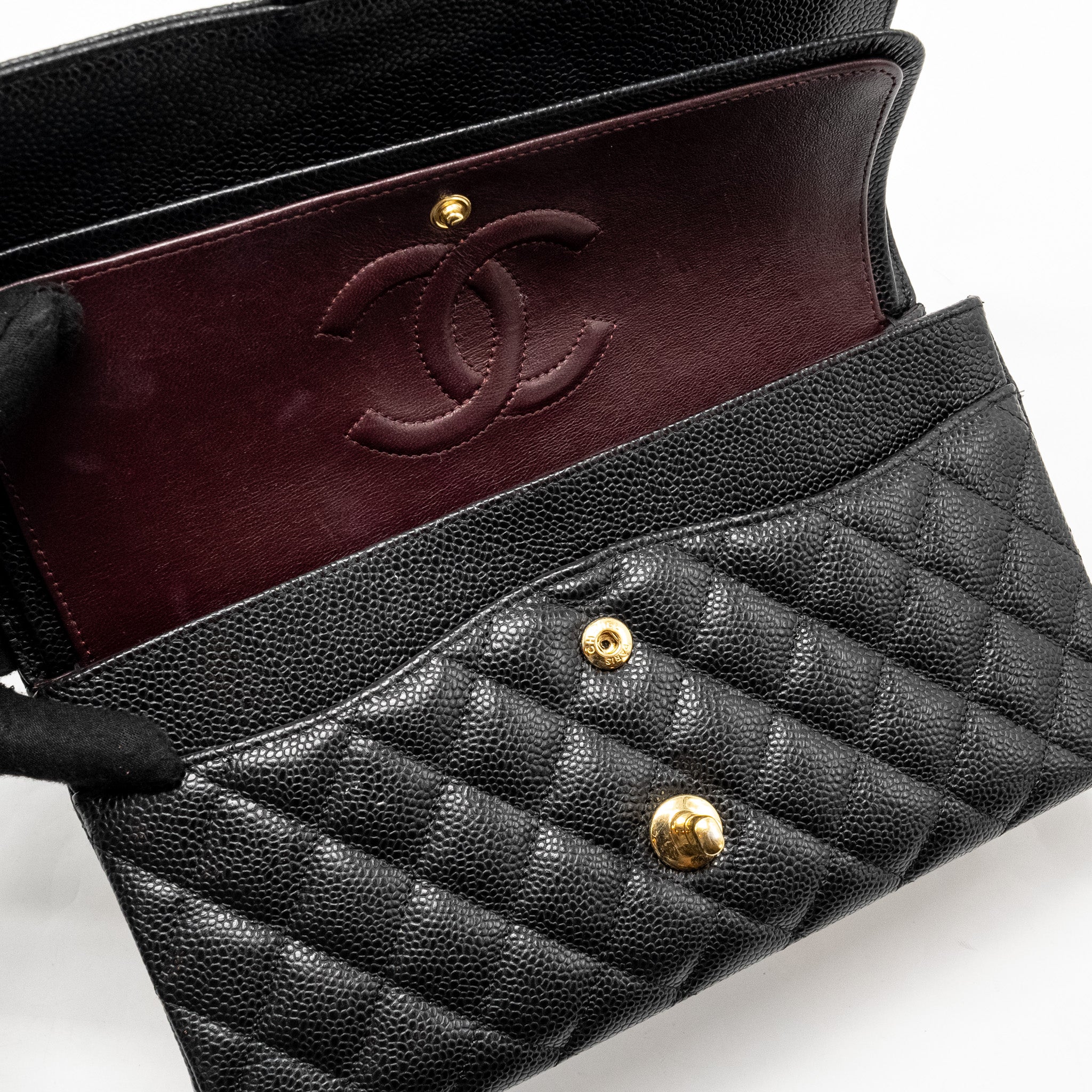 chanel-medium-classic-double-flap-bag-caviar-black-ghw-26
