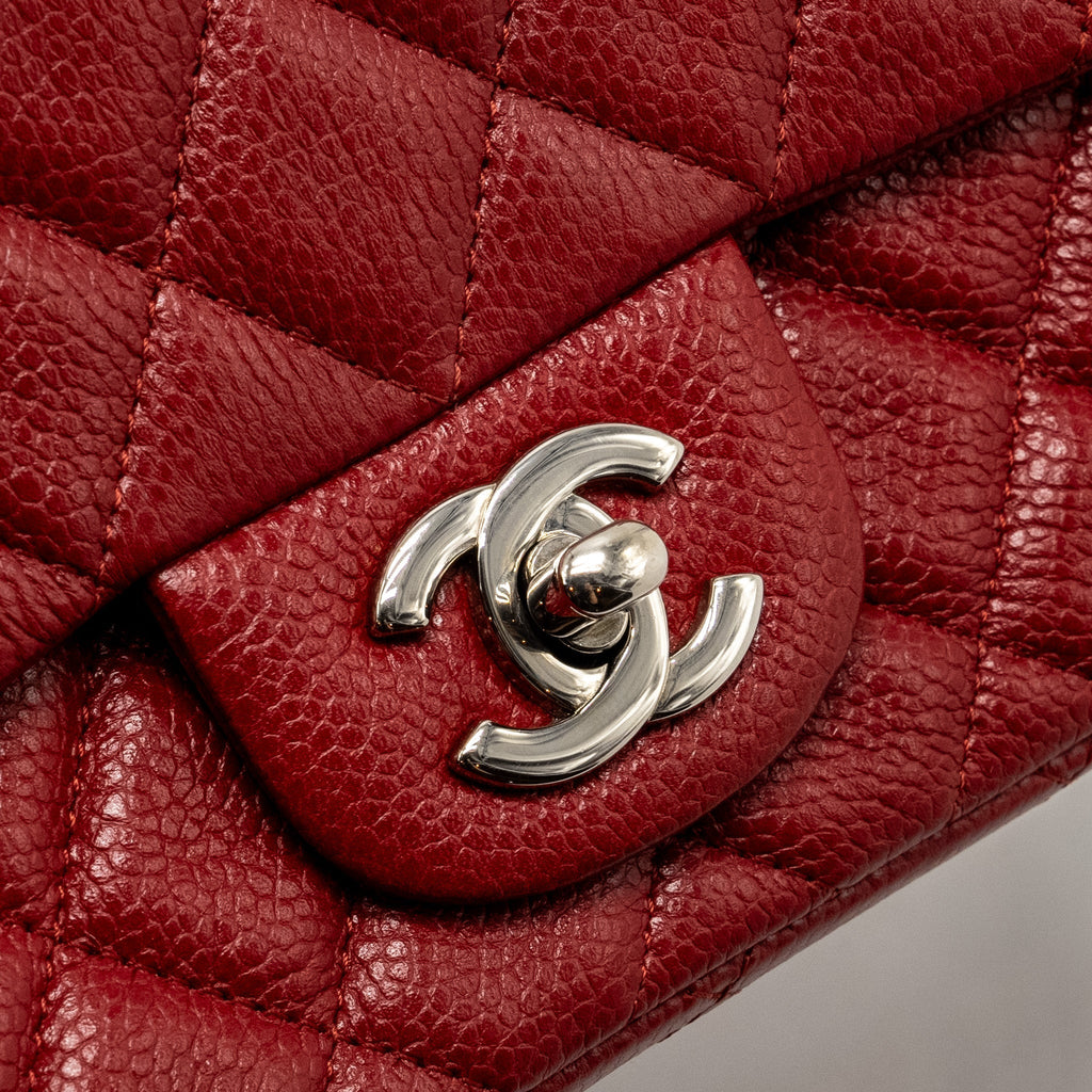 chanel-mini-square-red