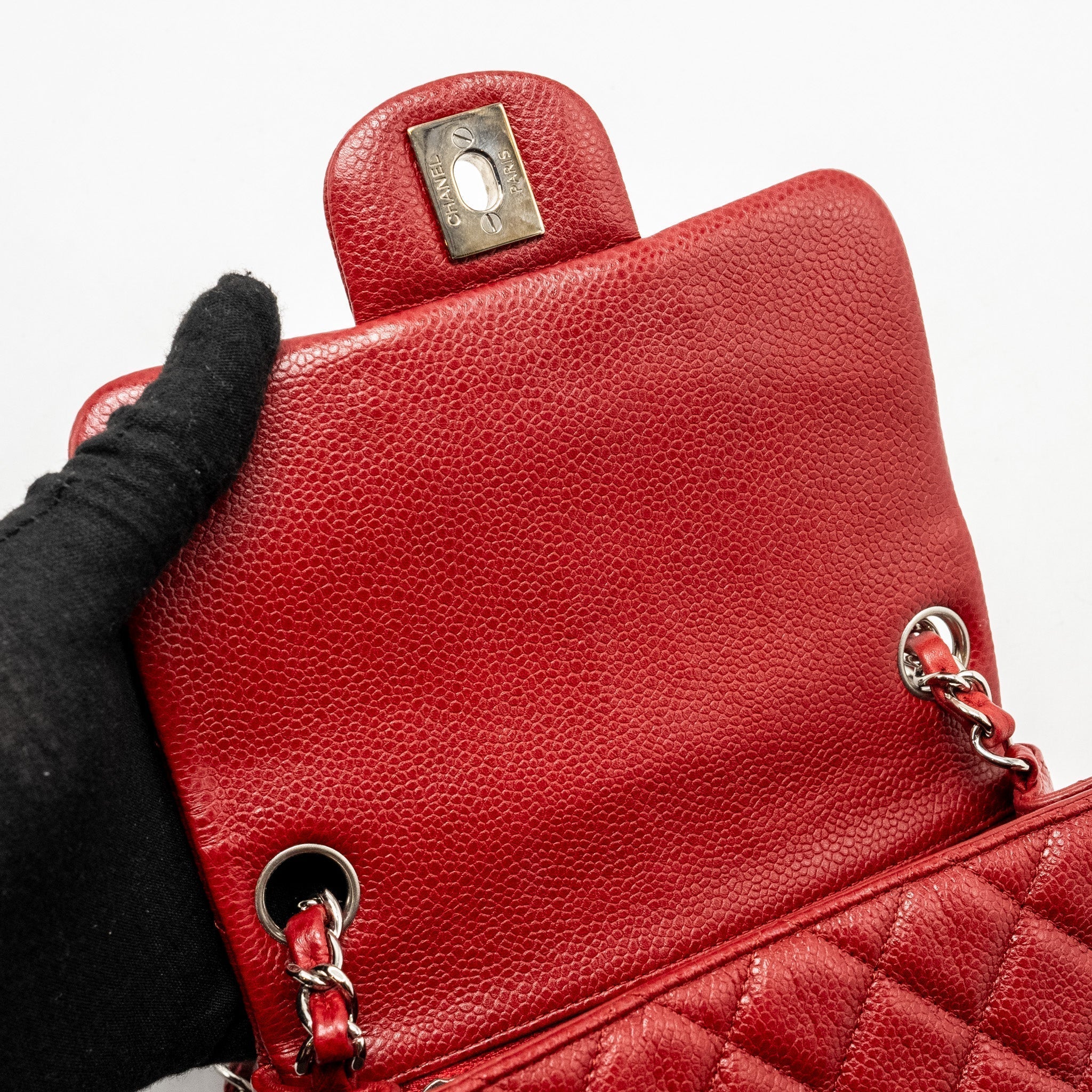 chanel-mini-square-red