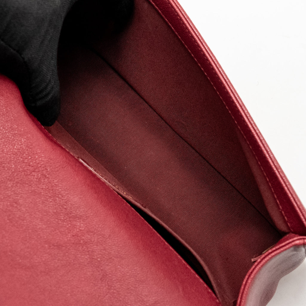 chanel-medium-boy-bag-caviar-red-ghw-copy