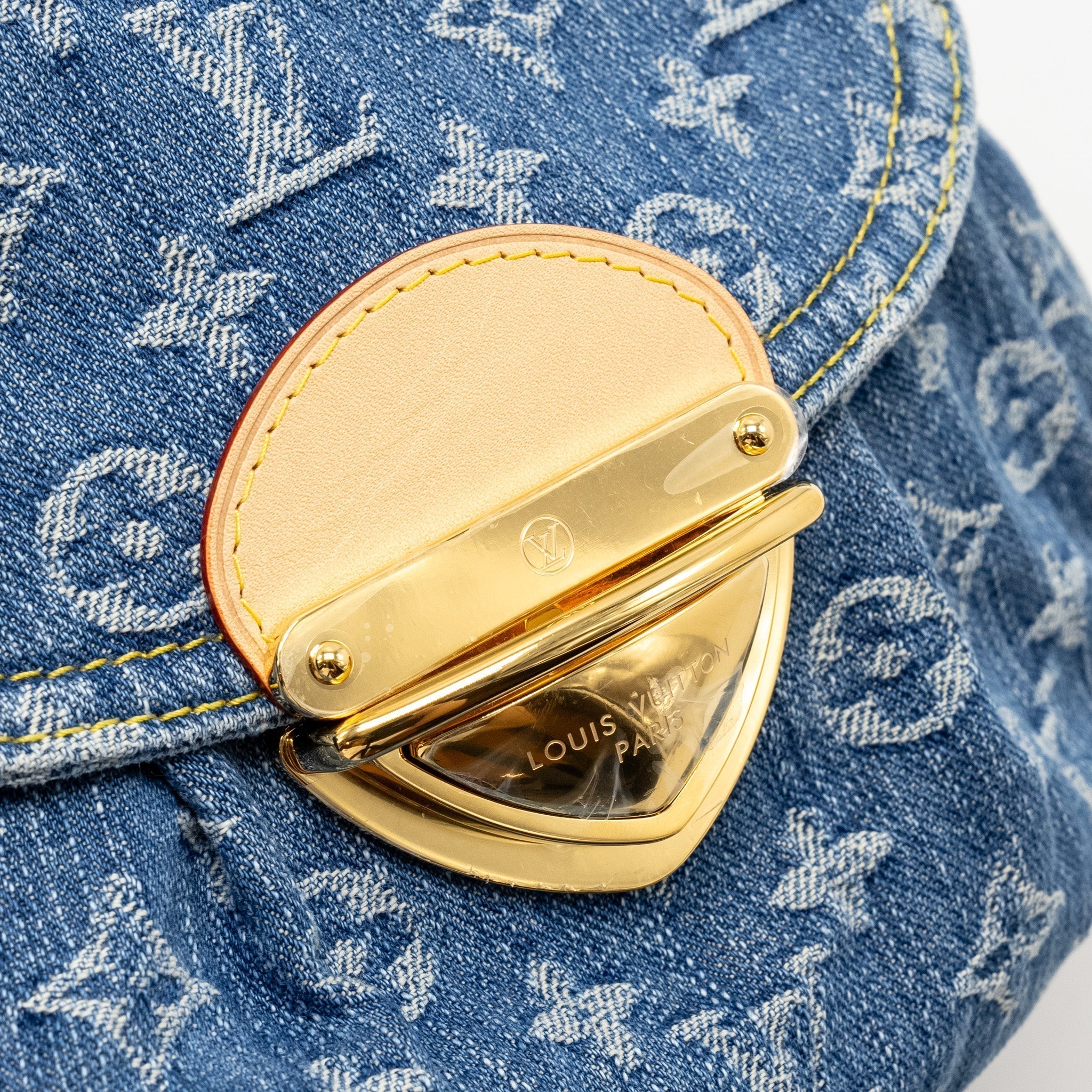 louis-vuitton-sunset-monogram-denim-remix-light-blue-limited-edition-ghw-copy-1