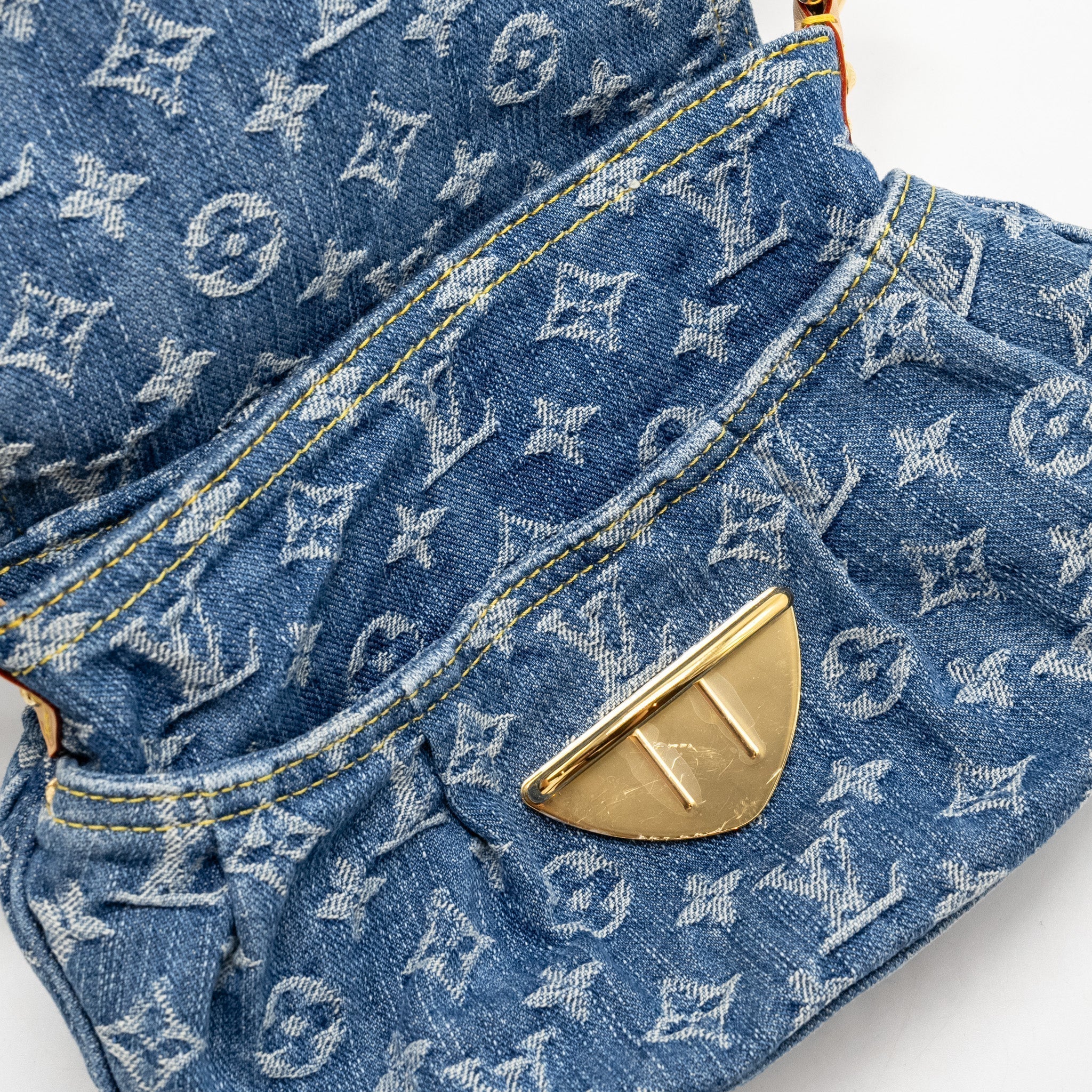 louis-vuitton-sunset-monogram-denim-remix-light-blue-limited-edition-ghw-copy-1