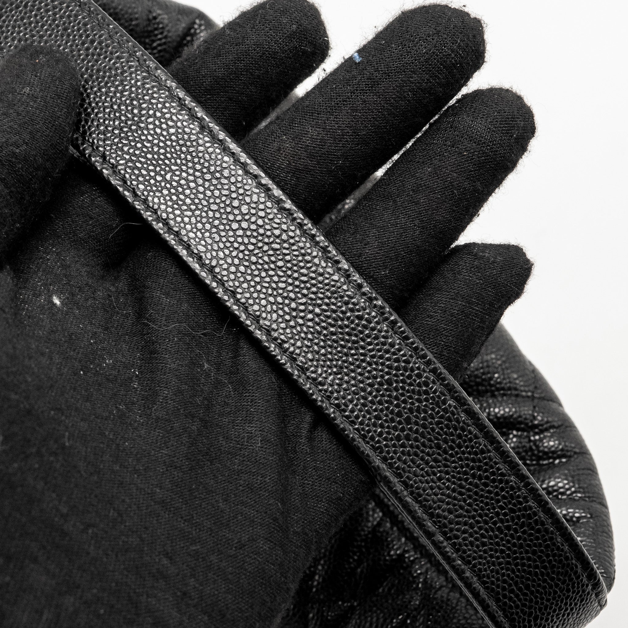 chanel-25c-quilted-hobo-bag-caviar-black-ghwmicrochip