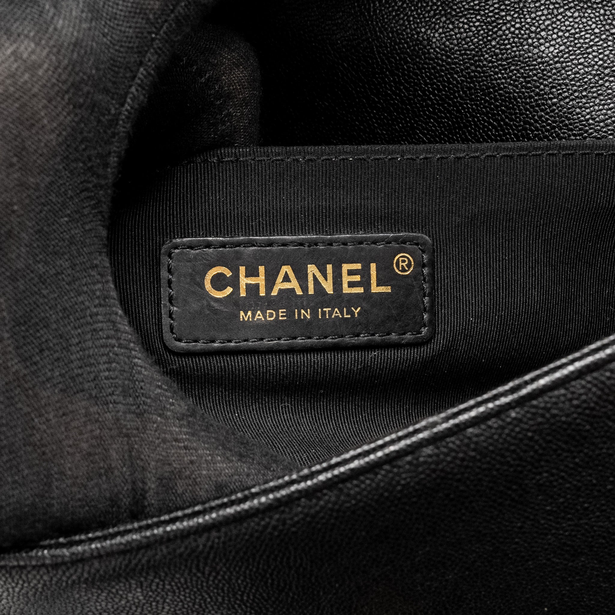 chanel-chevron-small-boy-bag-calfskin-black-ghw