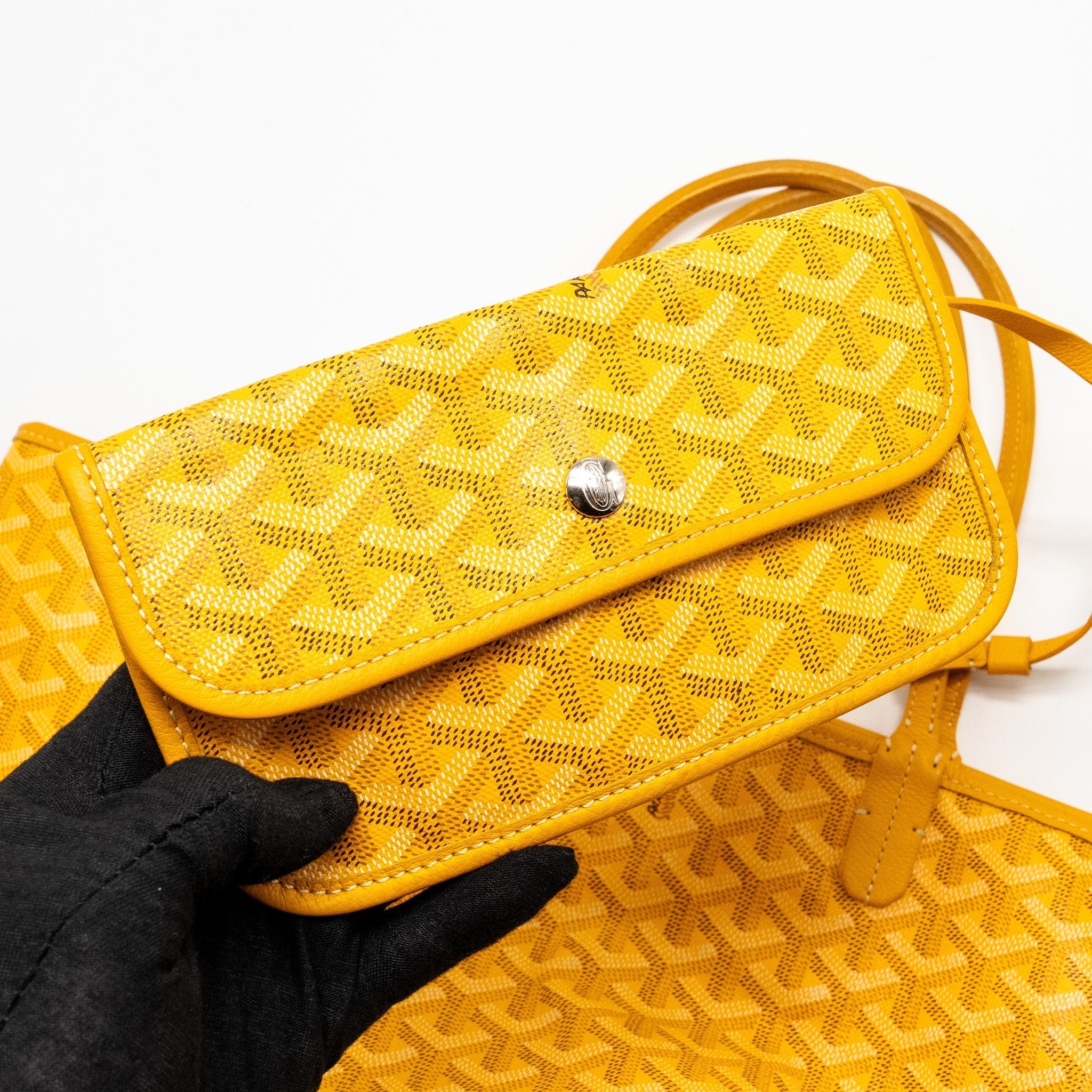 goyard-saint-louis-pm-tote-bag-goyardine-canvas-calfskin-yellow-shw