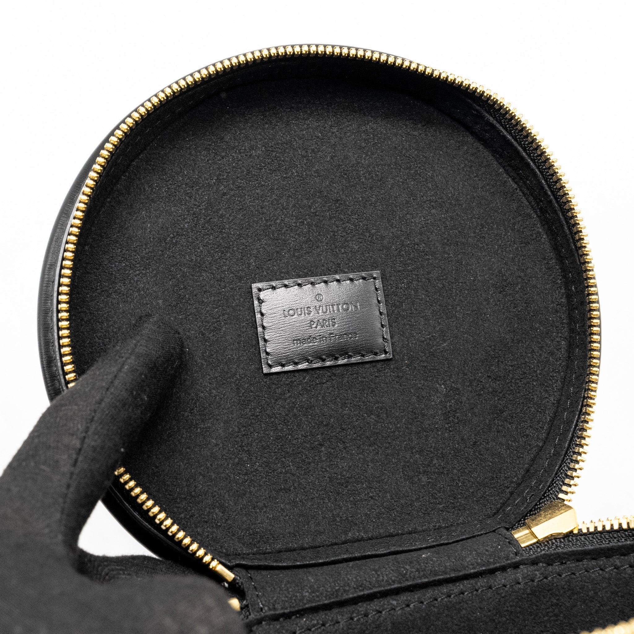 louis-vuitton-cannes-monogram-reverse-canvas-ghw-10
