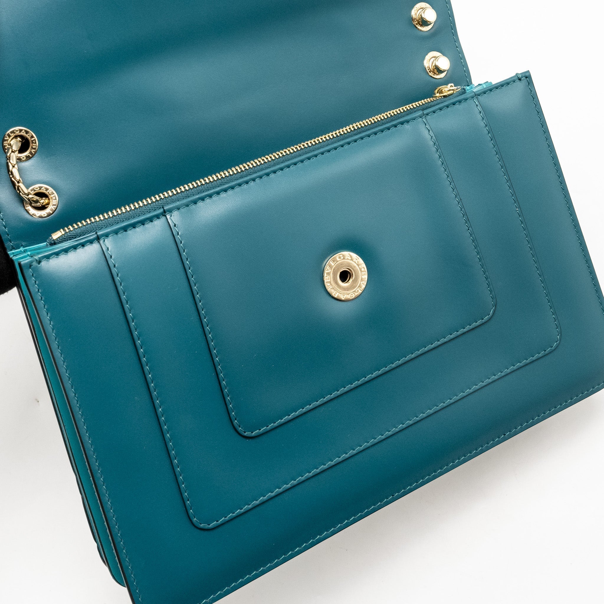 bvlgari-serpenti-forever-bag-calfskin-green-lghw-copy