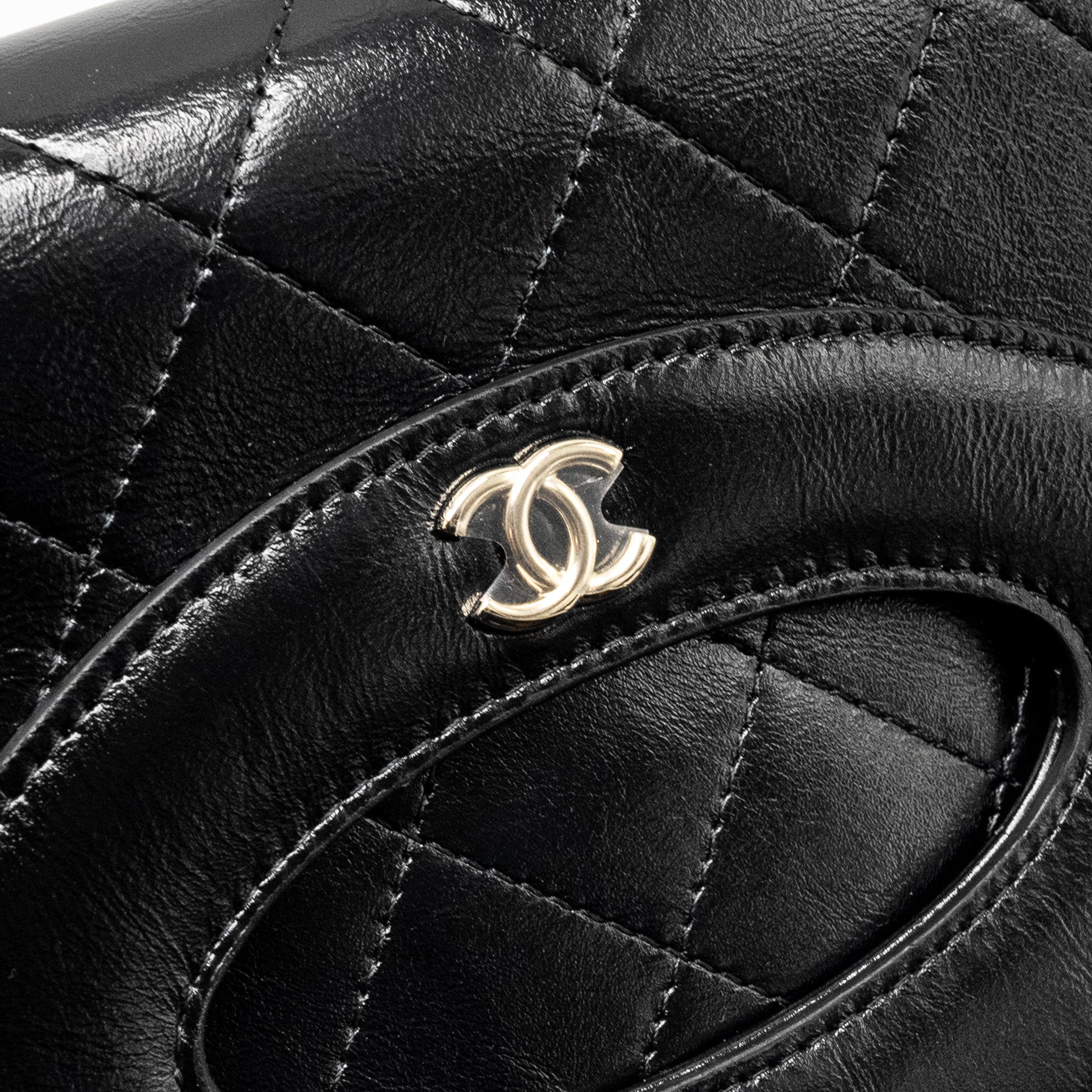 chanel-31-wallet-on-chain-shiny-calfskin-black-lghw-microchip-copy