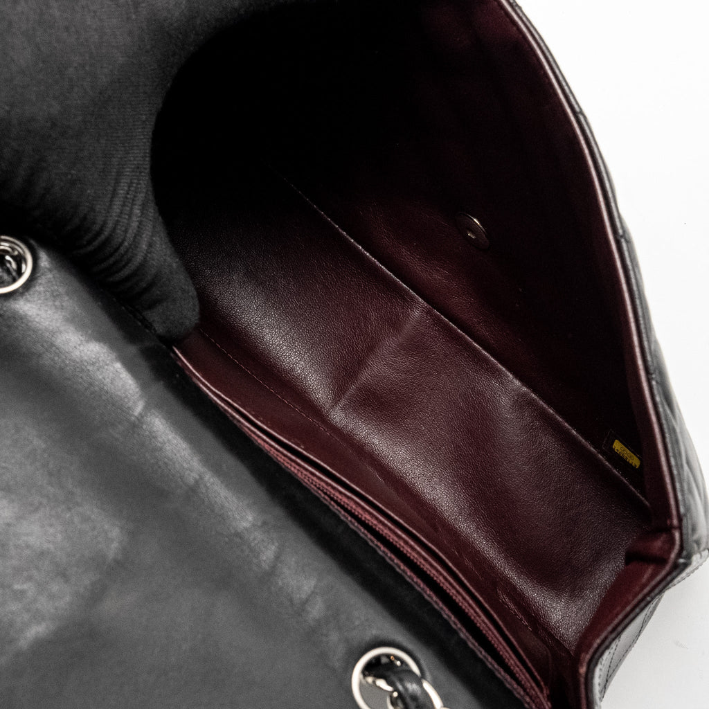 chanel-classic-single-flap-bag-lambskin-black-shw