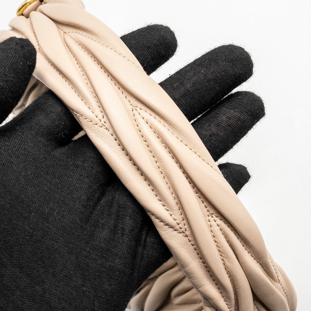 miumiu-wander-matelasse-hobo-bag-nappa-lambskin-ghw