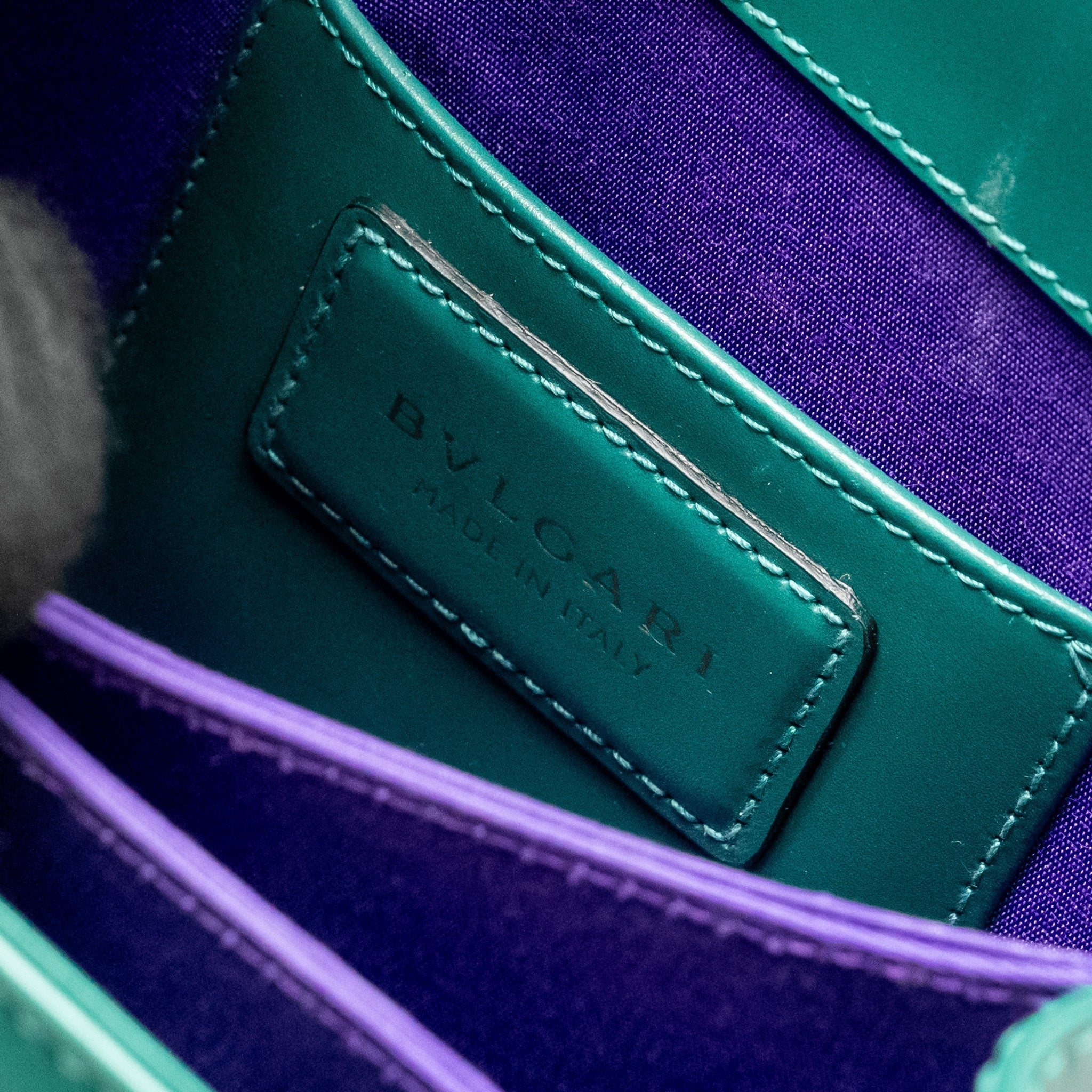 bvlgari-serpenti-forever-top-handle-calfskin-green-ghw