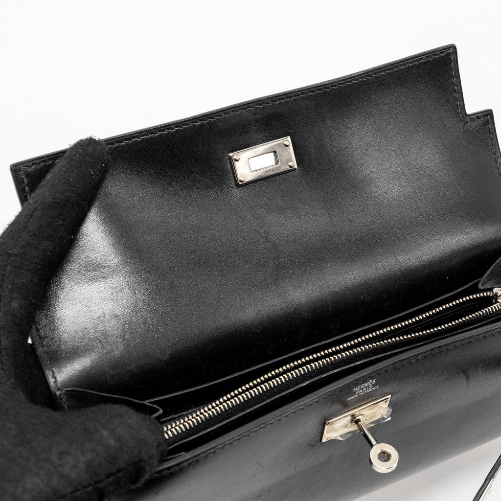 hermes-kelly-long-wallet-box-black-shw-stamp-square-l