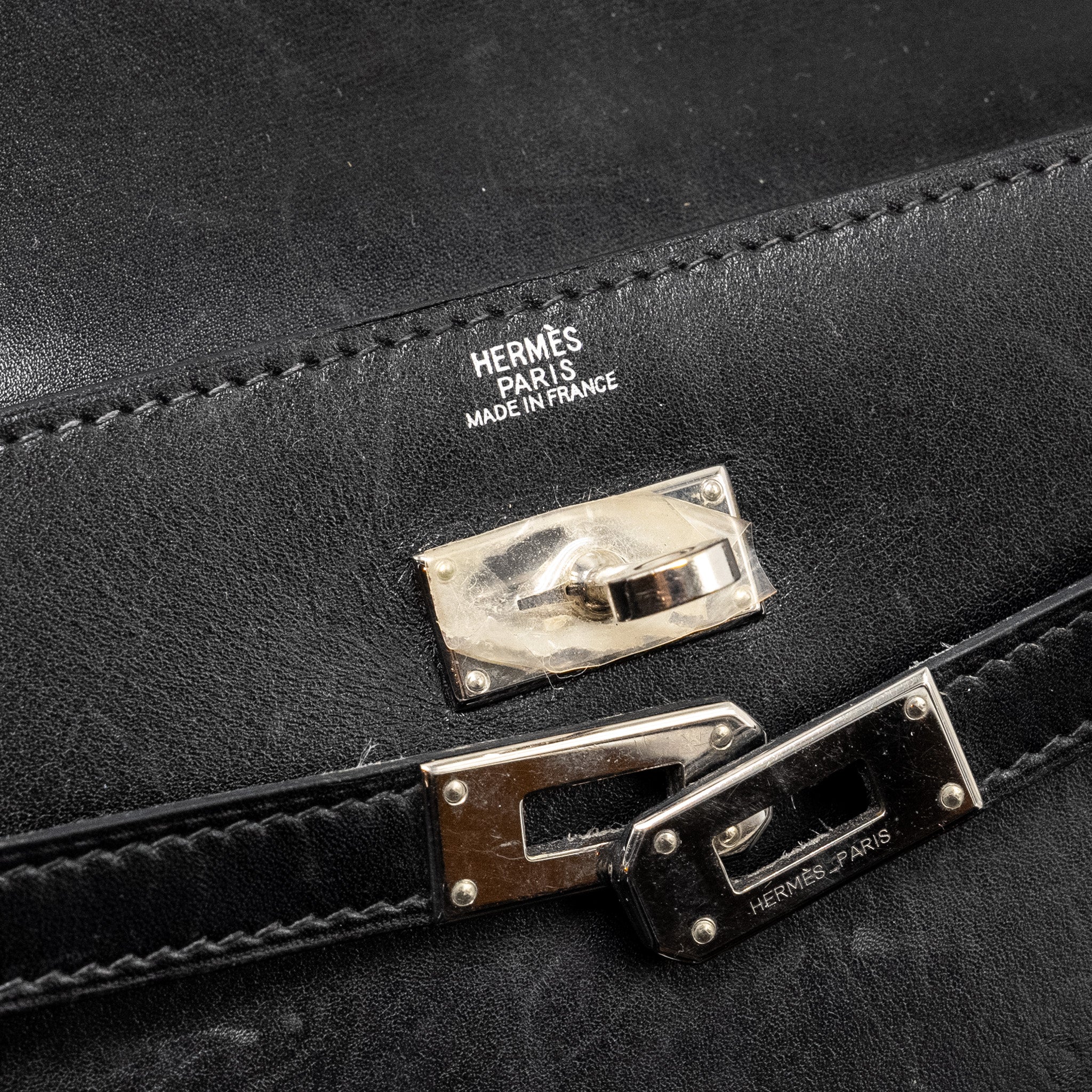 hermes-kelly-long-wallet-box-black-shw-stamp-square-l
