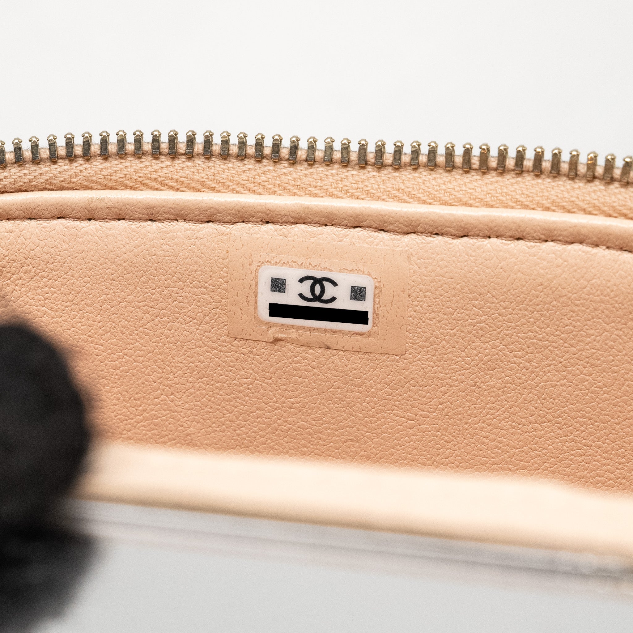 chanel-mini-vanity-case-with-camellia-adjustable-chain-lambskin-beige-ghw-microchip