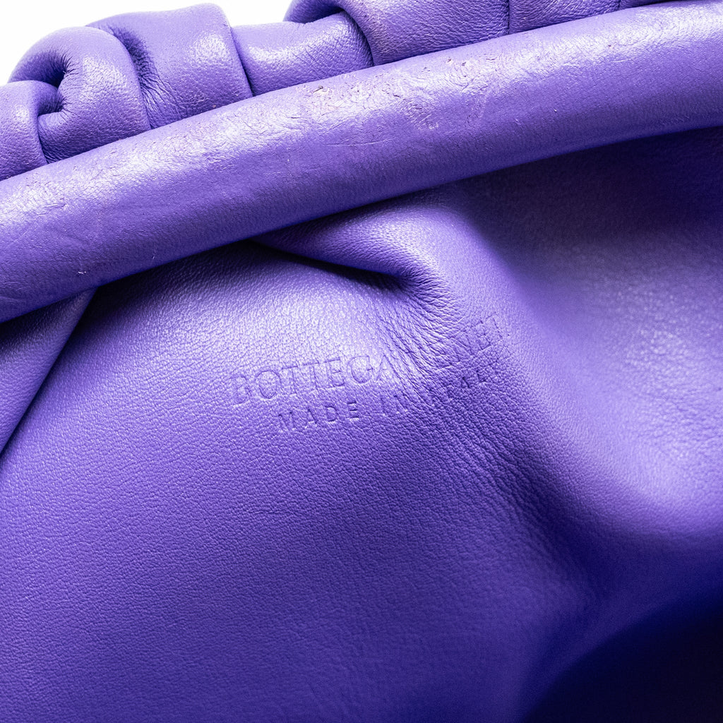 bottega-veneta-mini-pouch-calfskin-purple-shw-copy