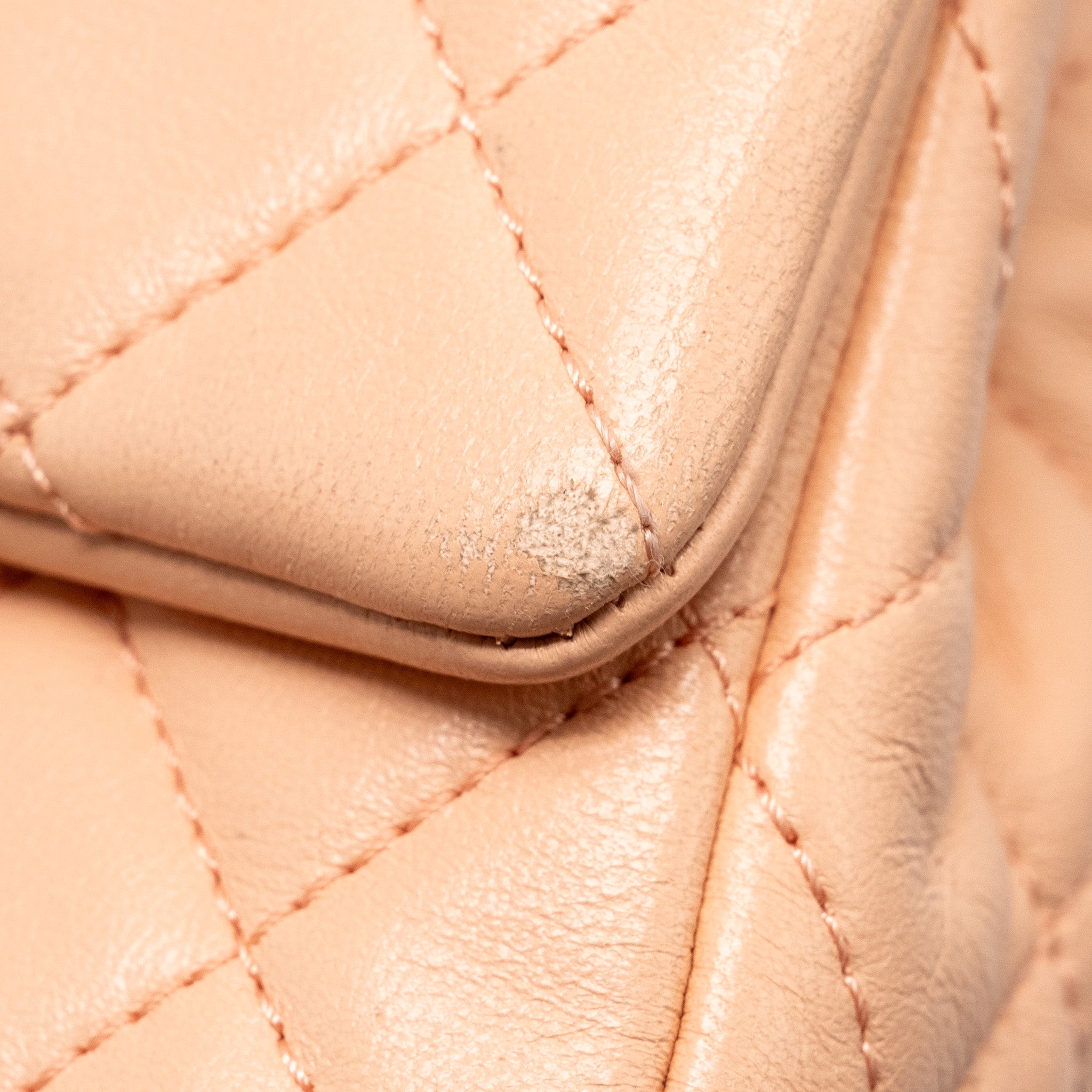 chanel-pearl-crush-mini-rectangular-flap-bag-pink-ghw-microchip