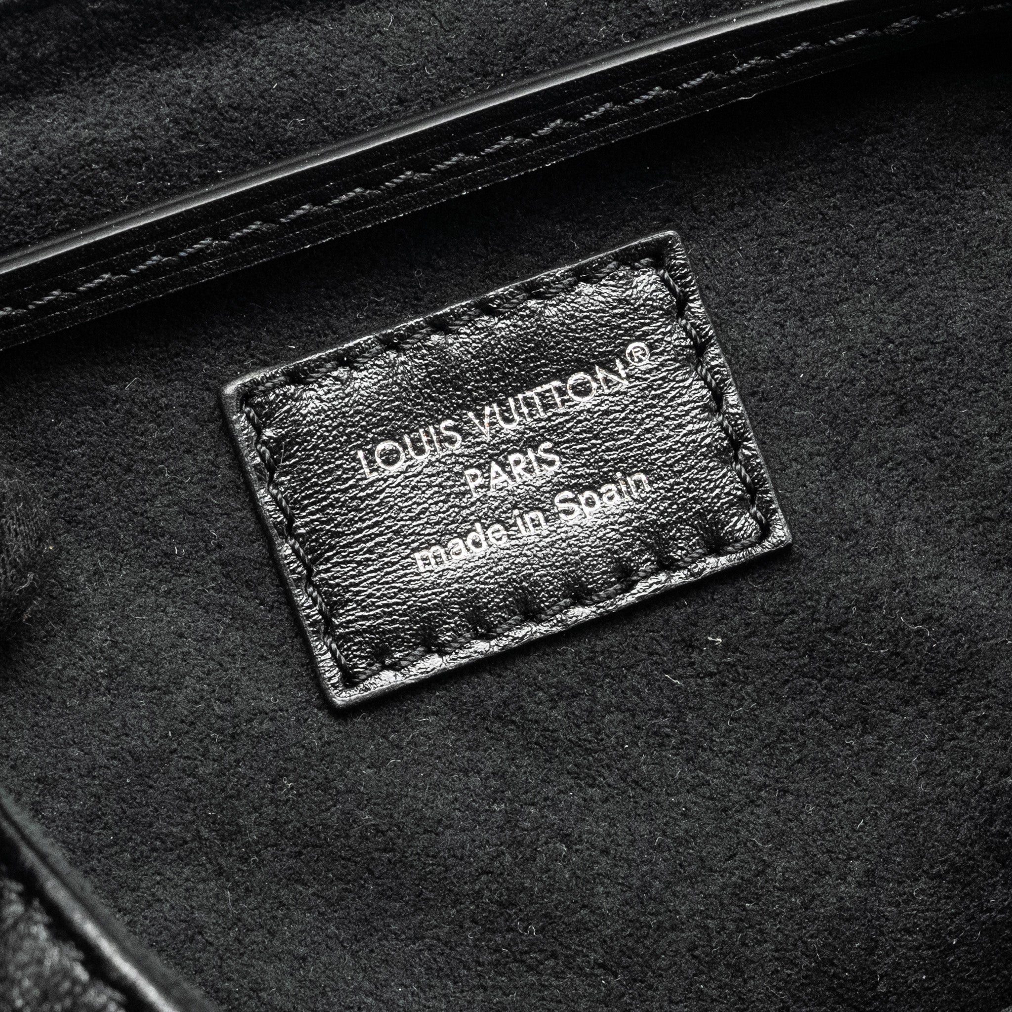 louis-vuitton-montsouris-backpack-pm-lambskin-black-shw