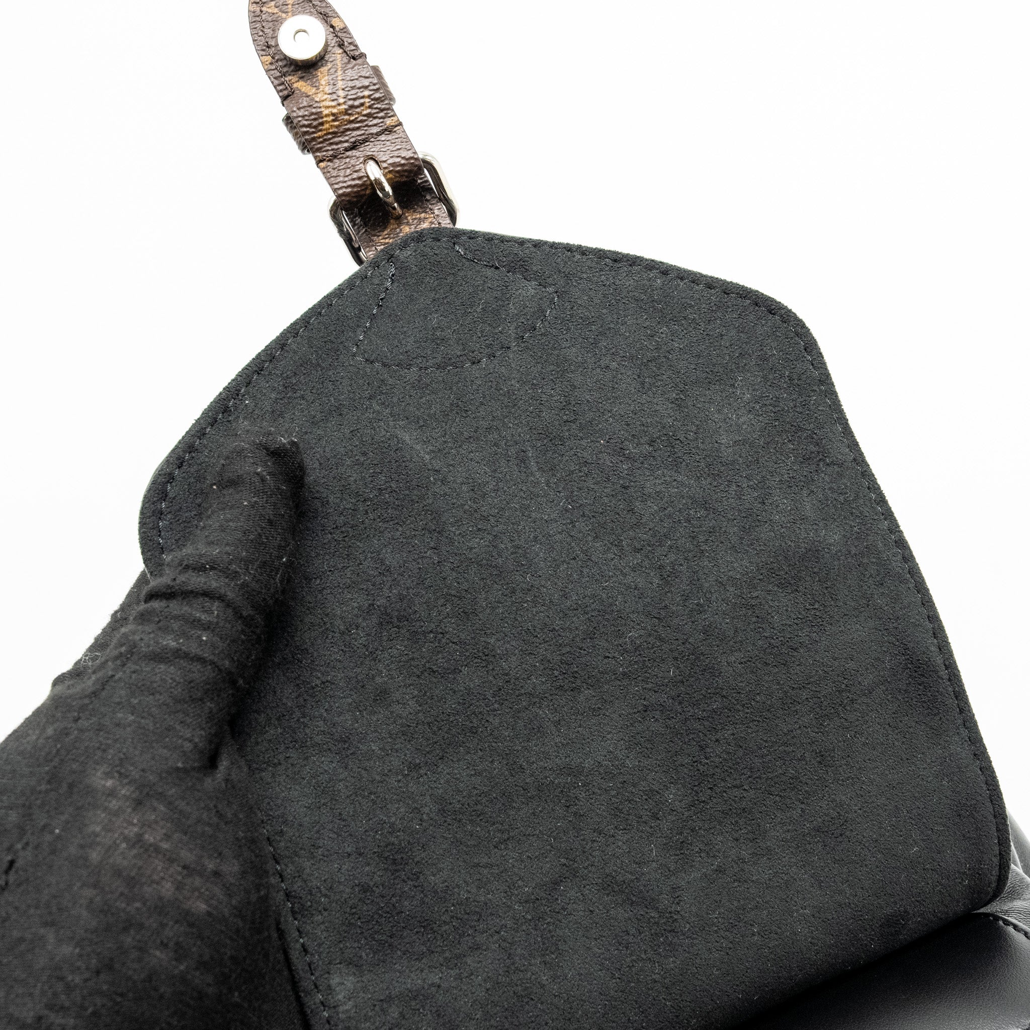 louis-vuitton-montsouris-backpack-pm-lambskin-black-shw