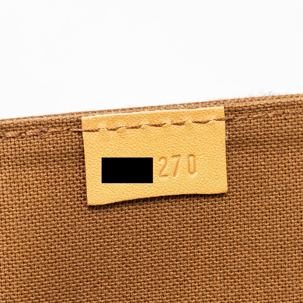 louis-vuitton-petit-sac-plat-monogram-canvas-ghw-15