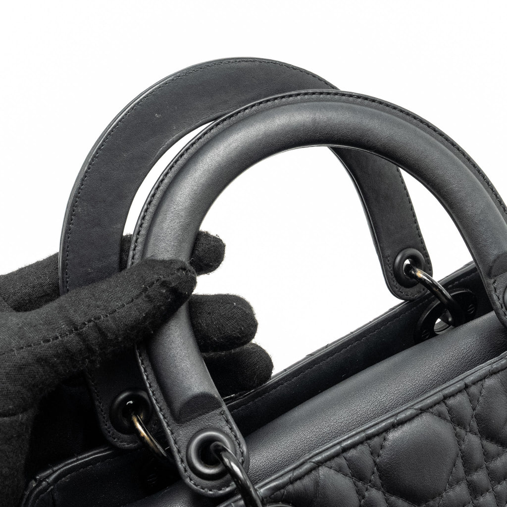 dior-medium-lady-dior-ultramatte-cannage-calfskin-so-black