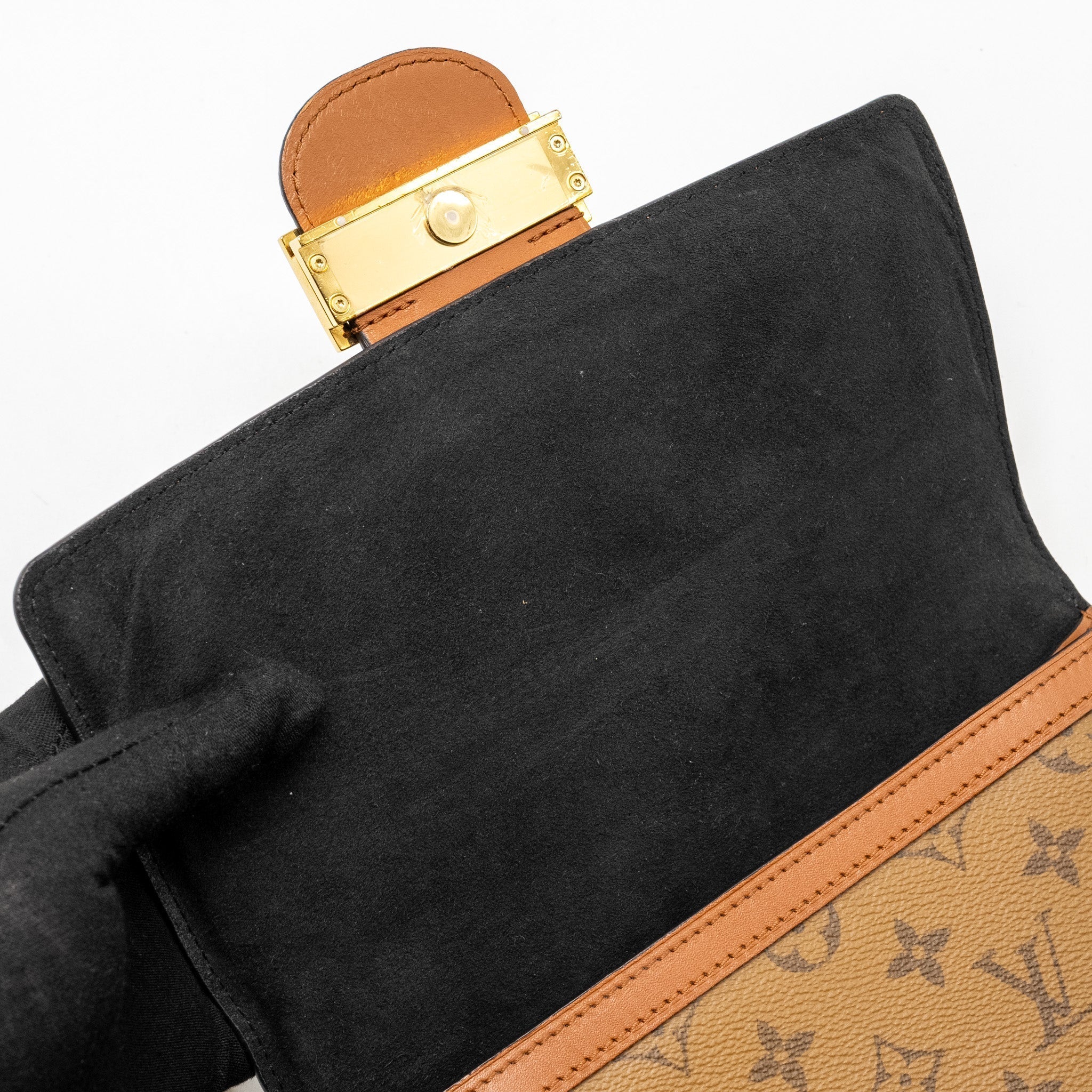 louis-vuitton-dauphine-mm-monogram-canvas-ghw-3