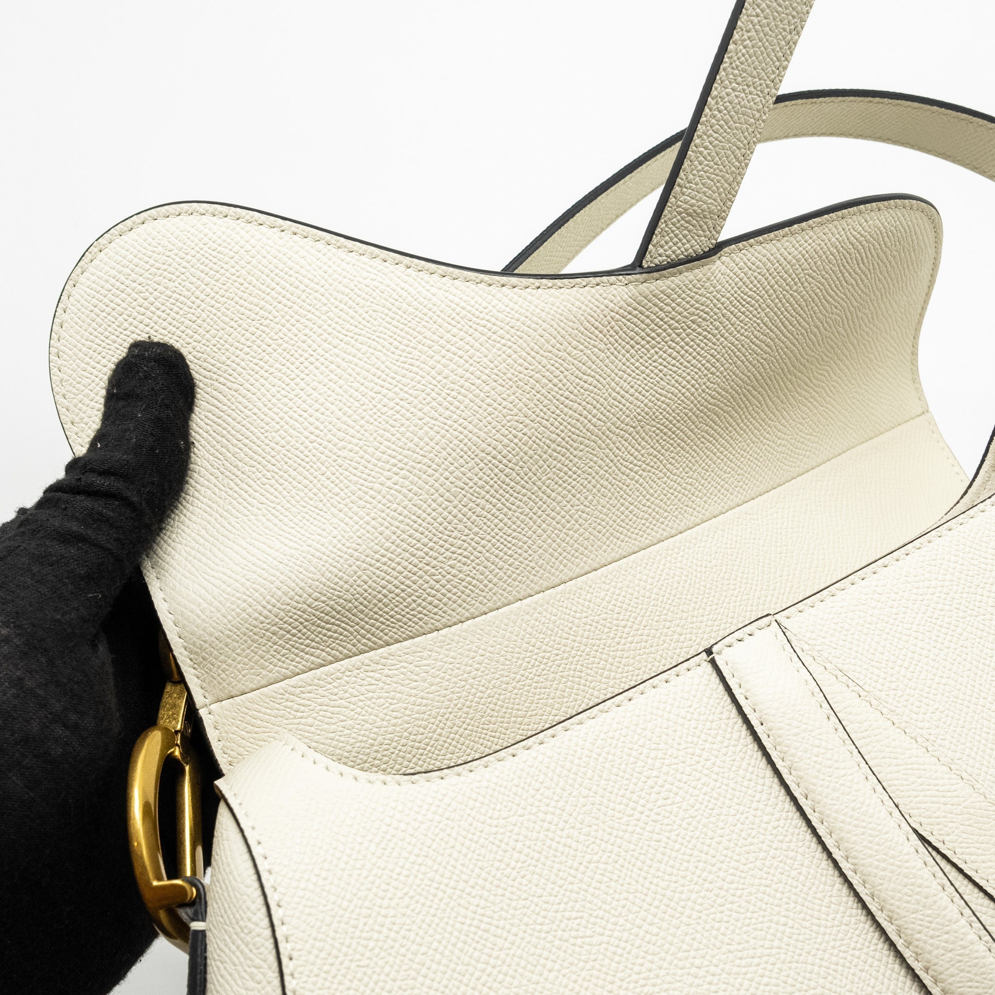 dior-medium-saddle-bag-calfskin-white-ghw-1