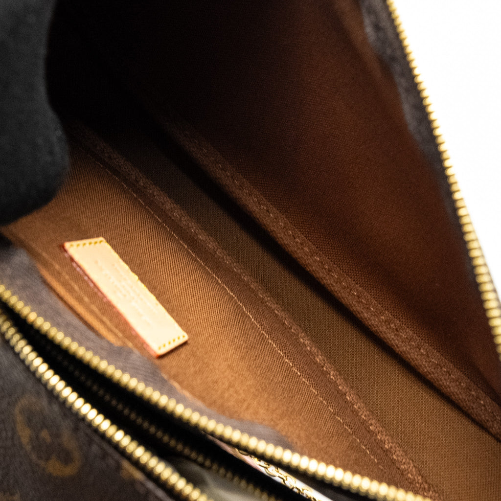louis-vuitton-multi-pochette-accessories-monogram-canvas-ghw