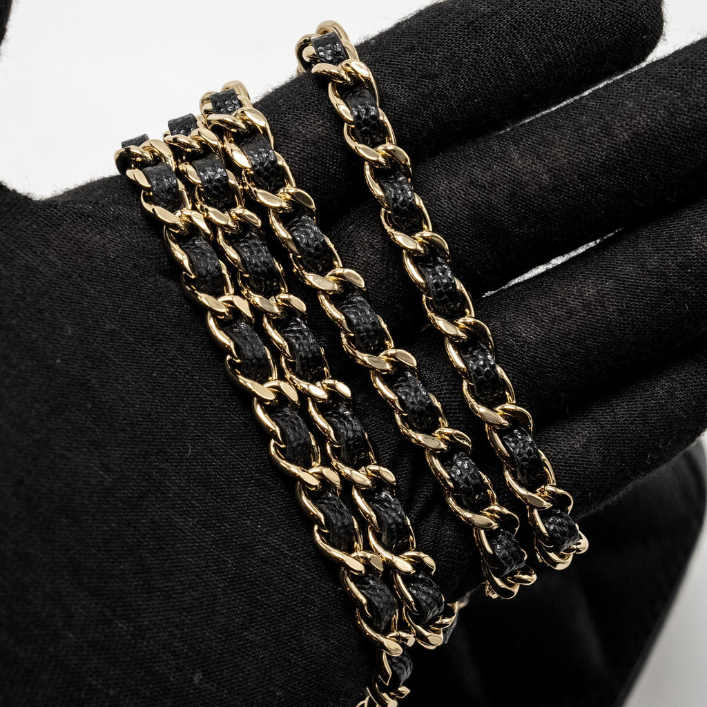 chanel-long-vanity-with-chain-caviar-black-lghw-2
